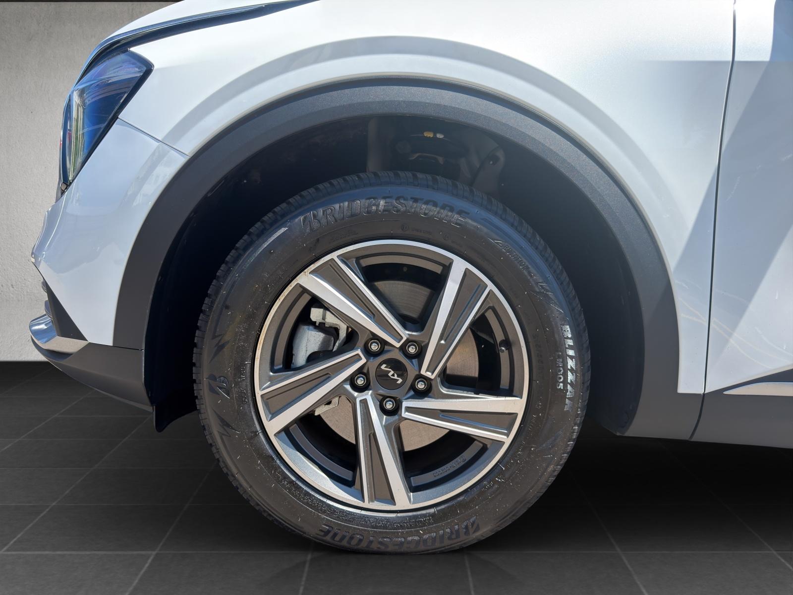 KIA Sportage 1.6 T-GDi PHEV Power Edition-image-8