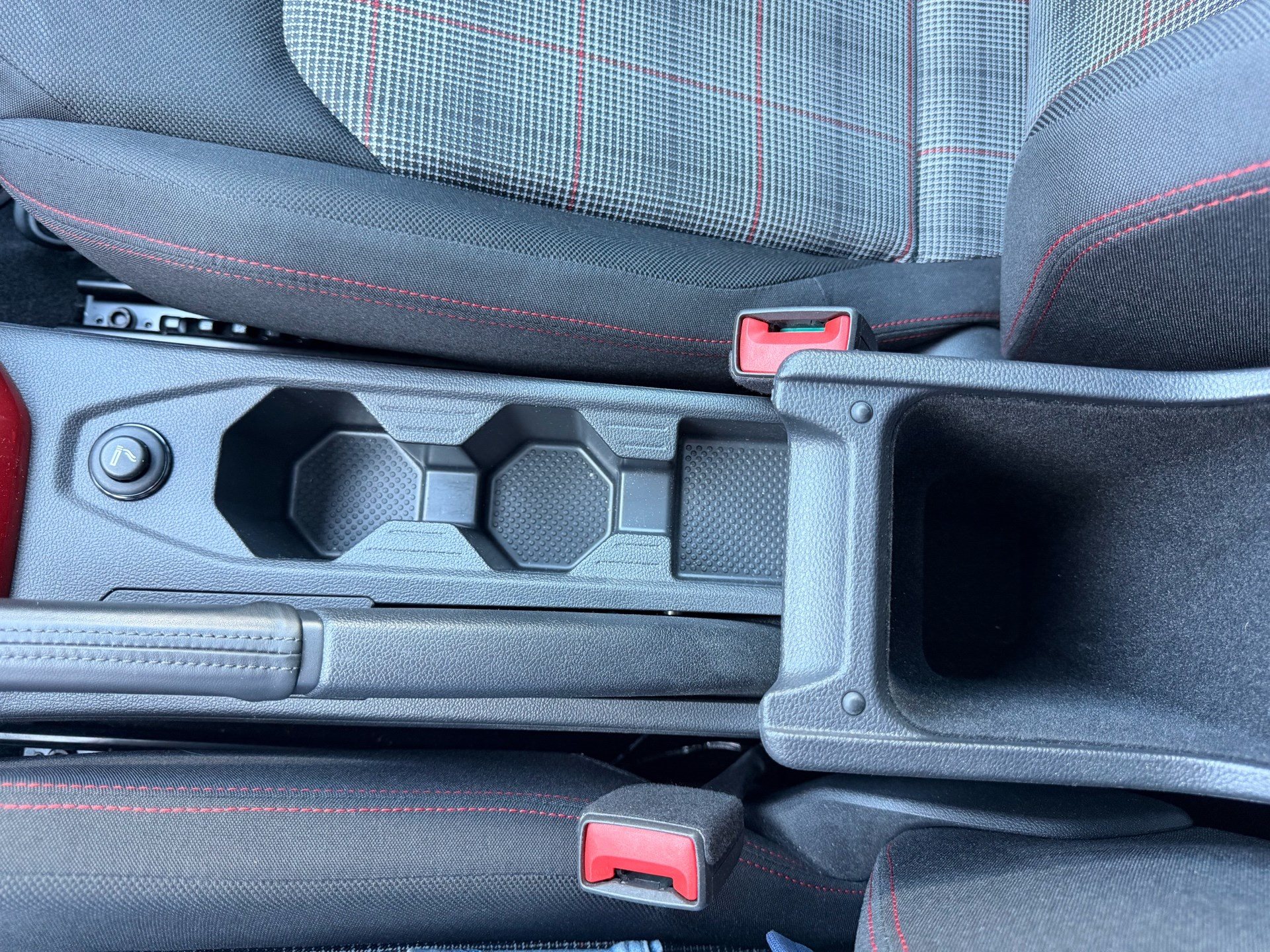VW Polo GTI 2.0 TSI DSG *** PANORAMAGLASDACH & ALCANTARA ***-image-25