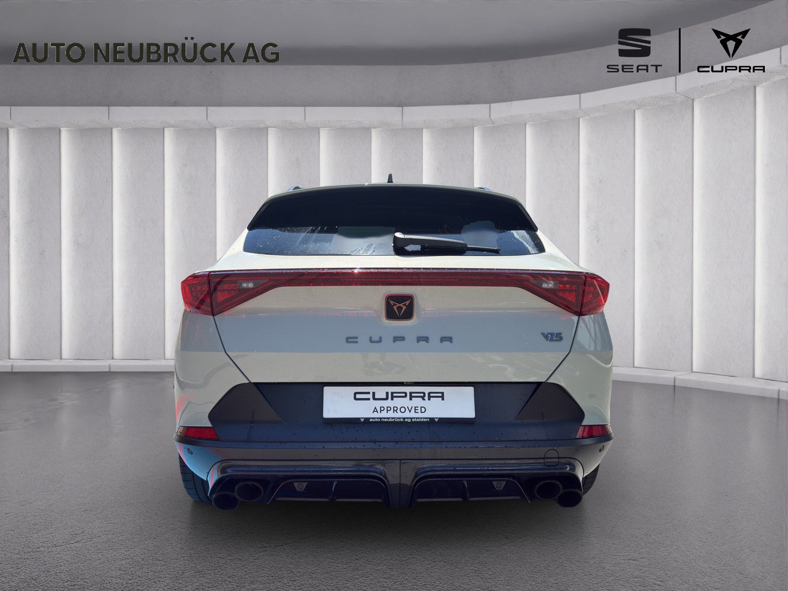 CUPRA Formentor 2.5TSI VZ5 Taiga Grey 4Drive DSG-image-2