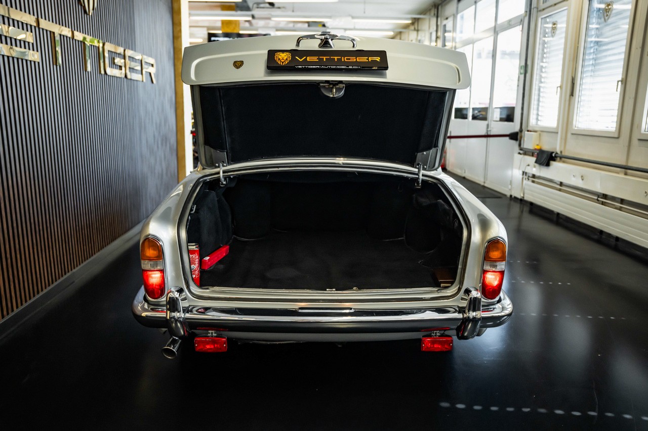 ROLLS-ROYCE Silver Shadow-image-5