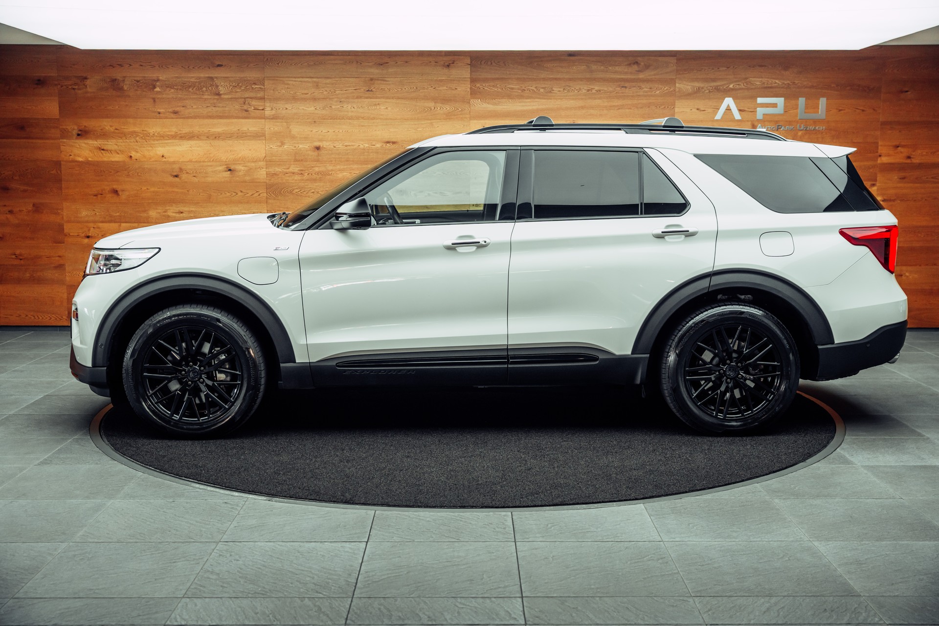FORD Explorer 3.0 EcoBoost Plug-in-Hybrid ST-Line 4WD Automatik-image-7