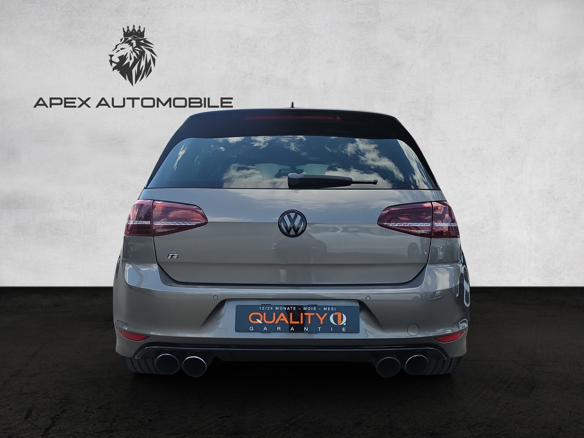 VW Golf 2.0 TSI R 4Motion DSG • Motor nur 60'000km • DCC • App-Connect • Navi Discover Media • frisch ab MFK-image-4