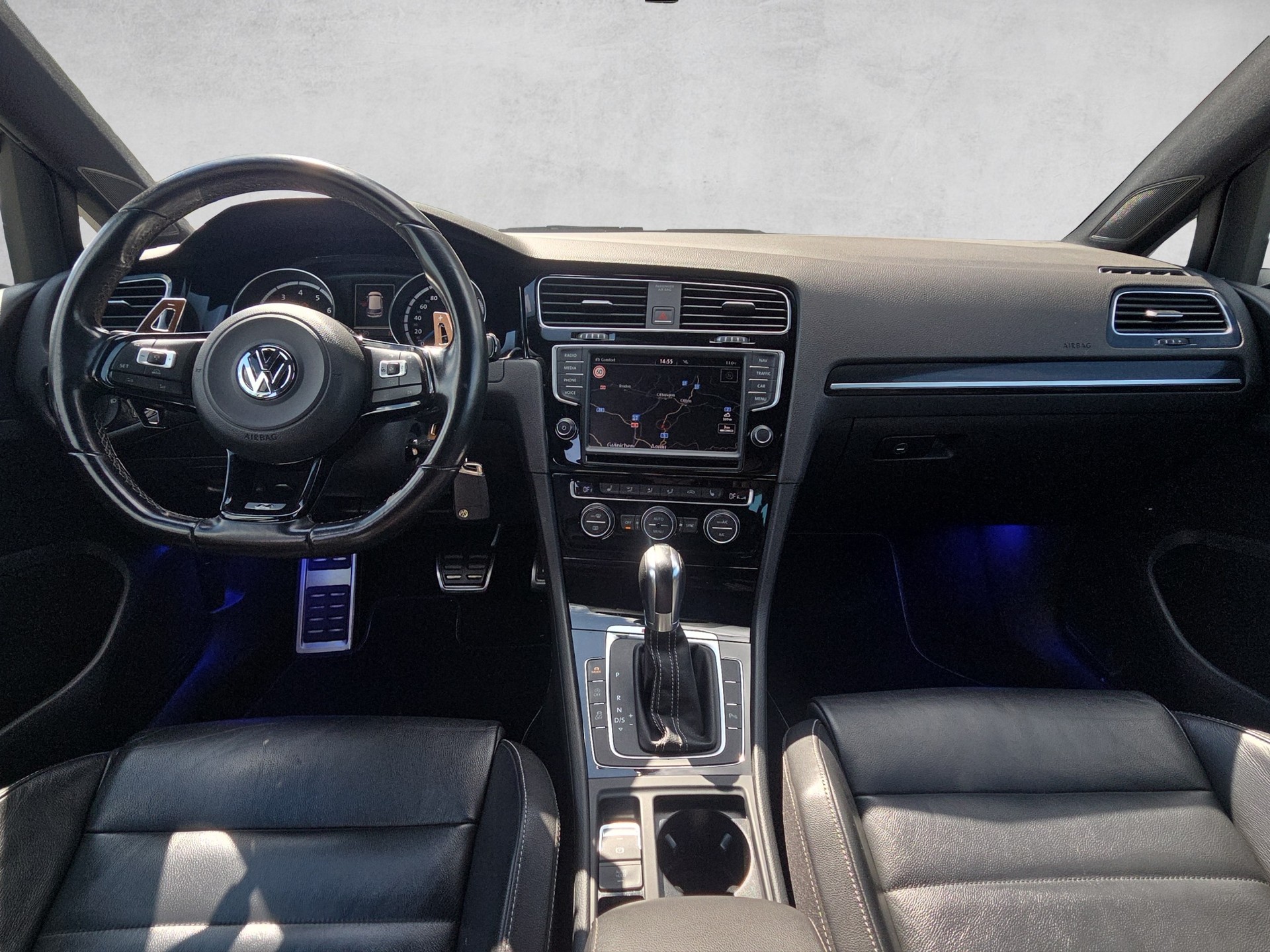 VW Golf 2.0 TSI R 4Motion DSG • Motor nur 60'000km • DCC • App-Connect • Navi Discover Media • frisch ab MFK-image-5