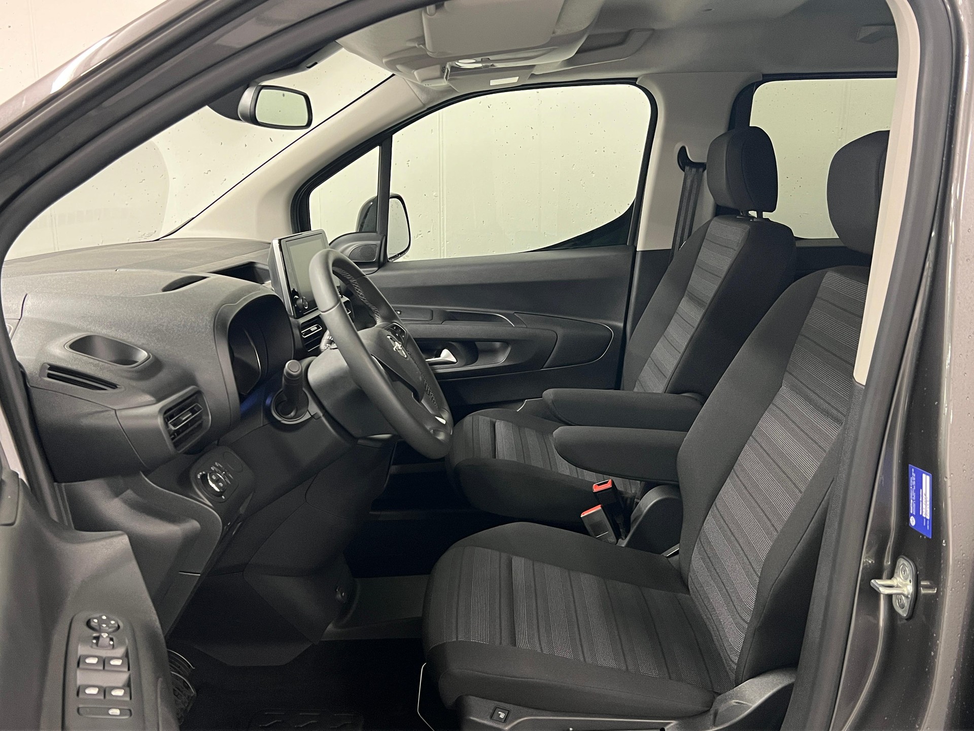 OPEL Combo-e Life Elegance-image-2