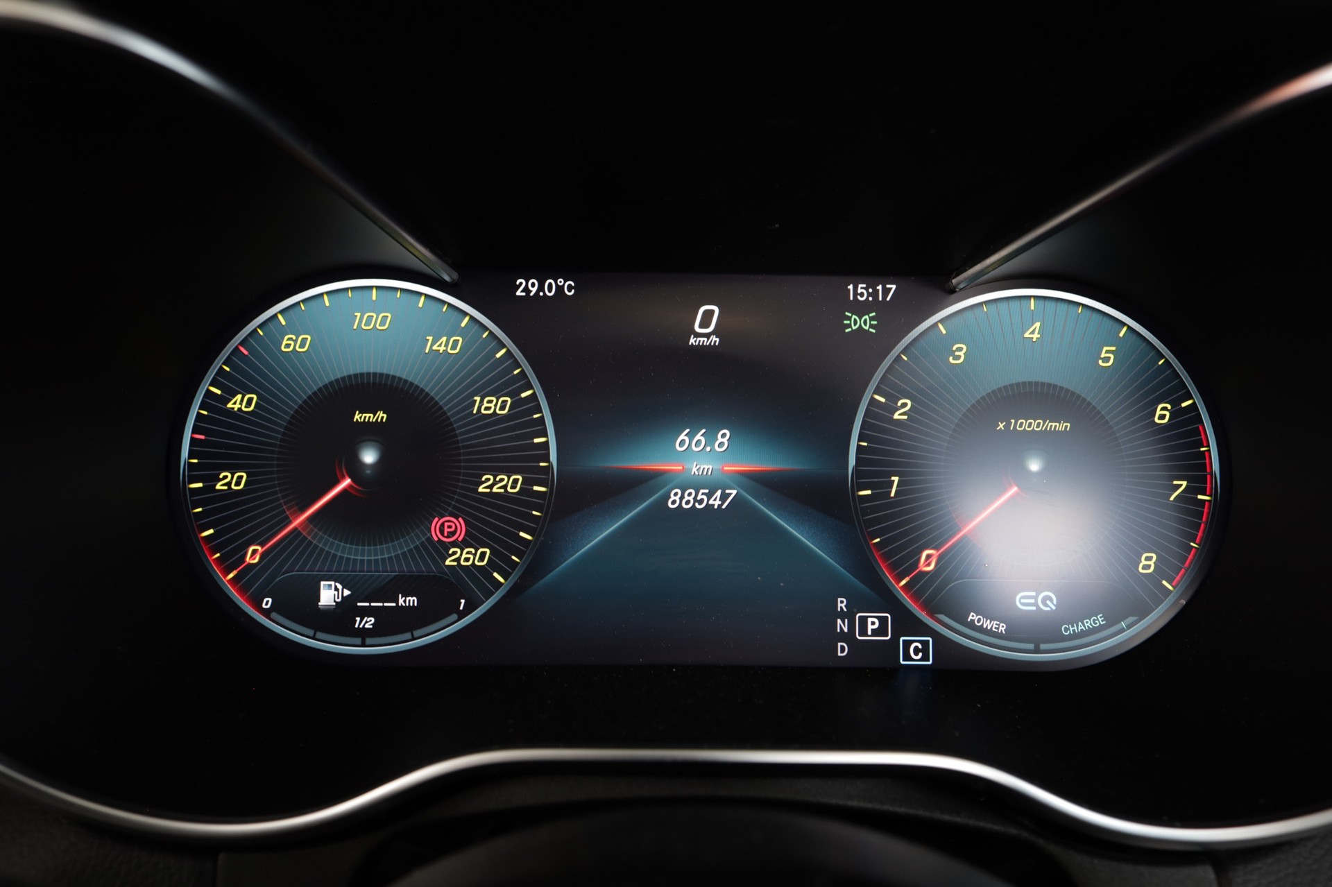 MERCEDES-BENZ C 200 Cabriolet 4Matic 9G-Tronic-image-16