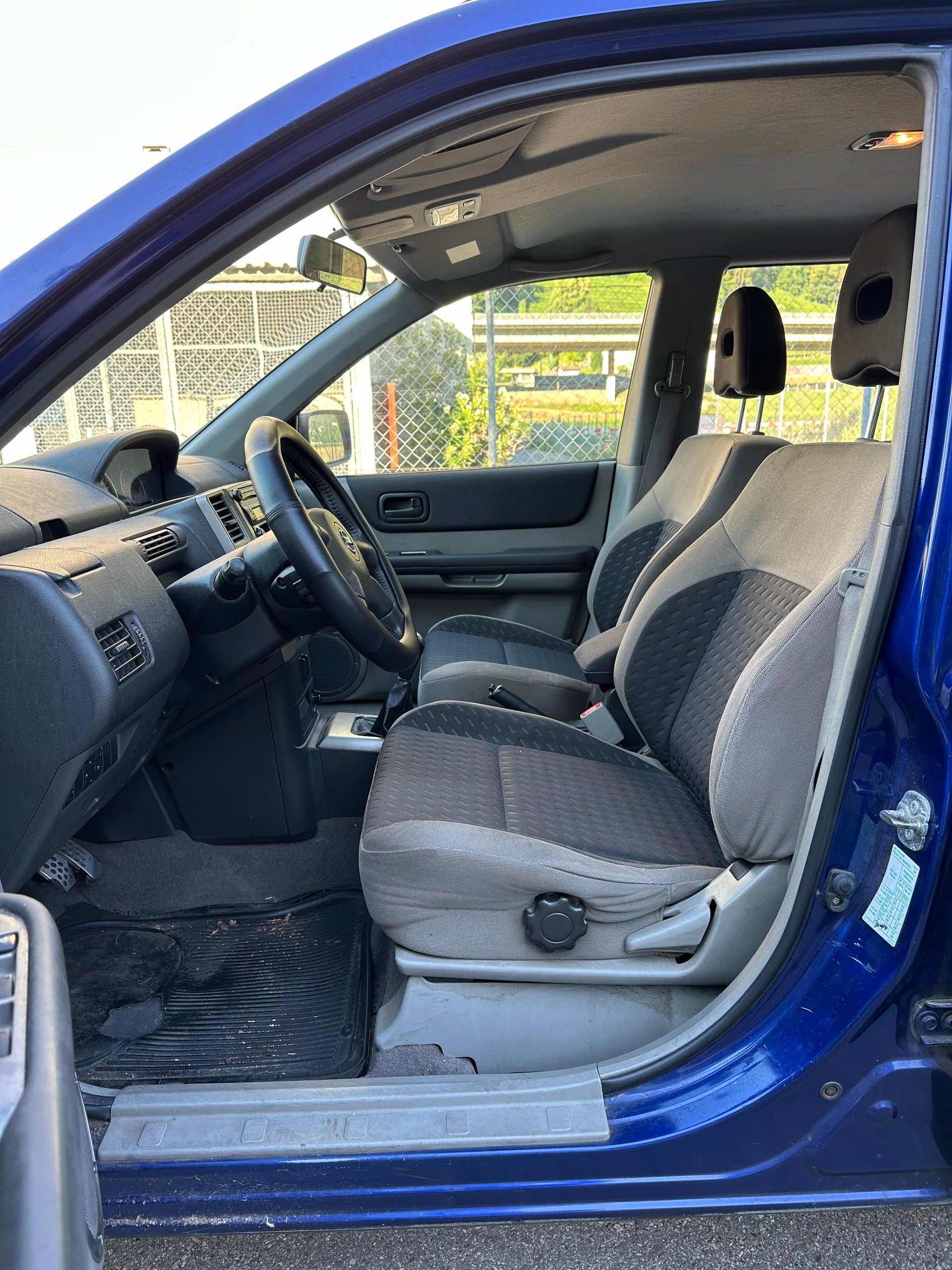 NISSAN X-Trail 2.5 16V Sport-image-8