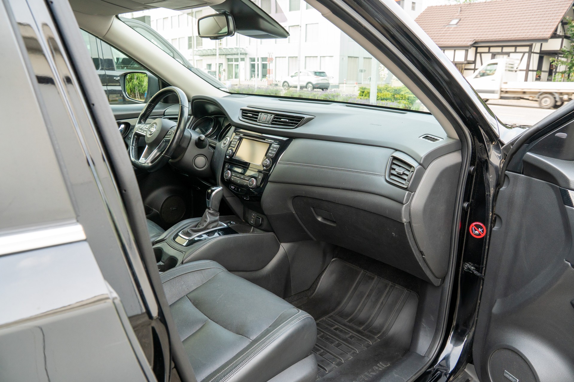 NISSAN X-Trail 1.7 dCi tekna Xtronic CVT ALL-MODE 4x4-image-8