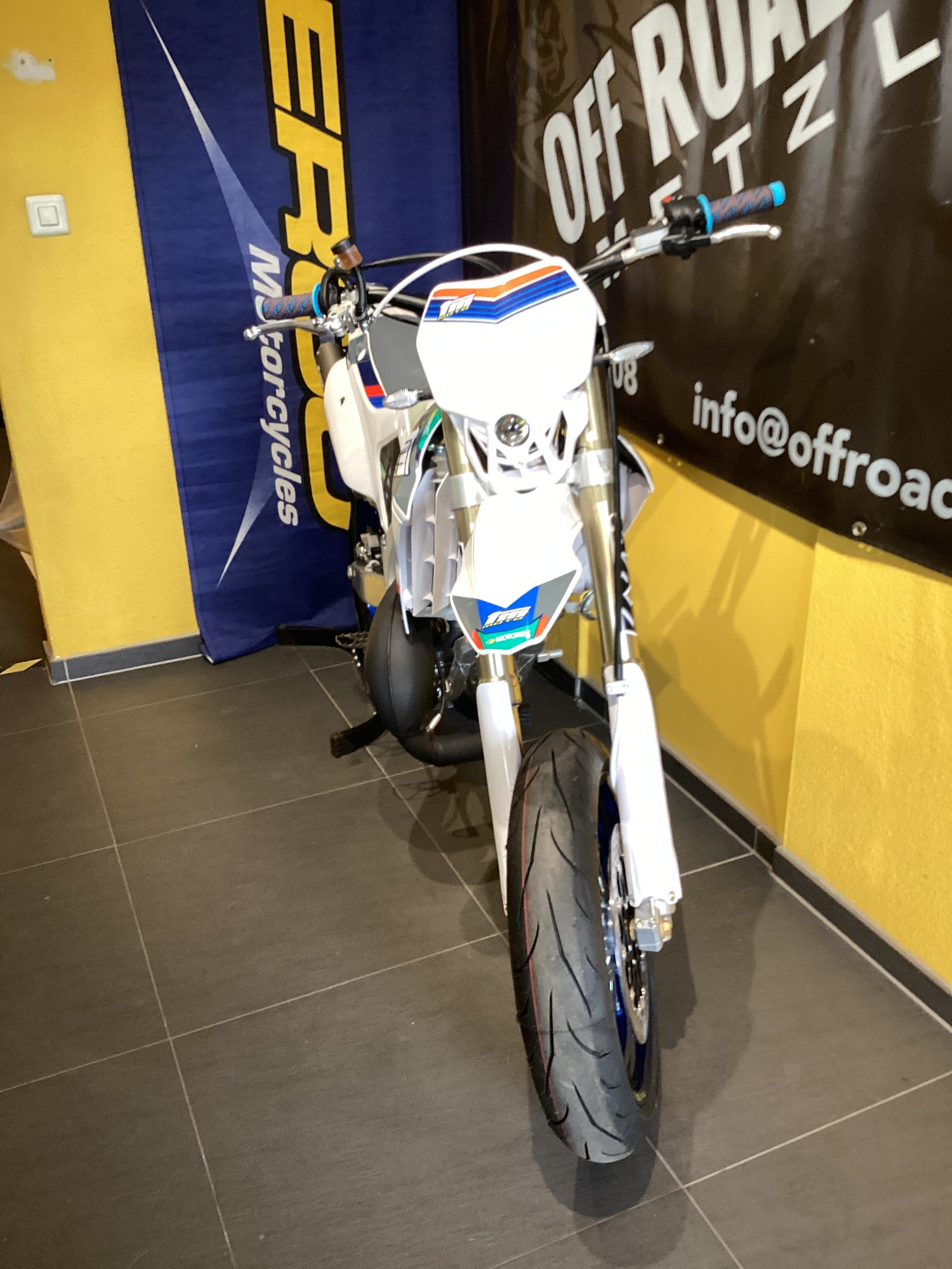 TM MOTO SMR FI ES 125-image-1