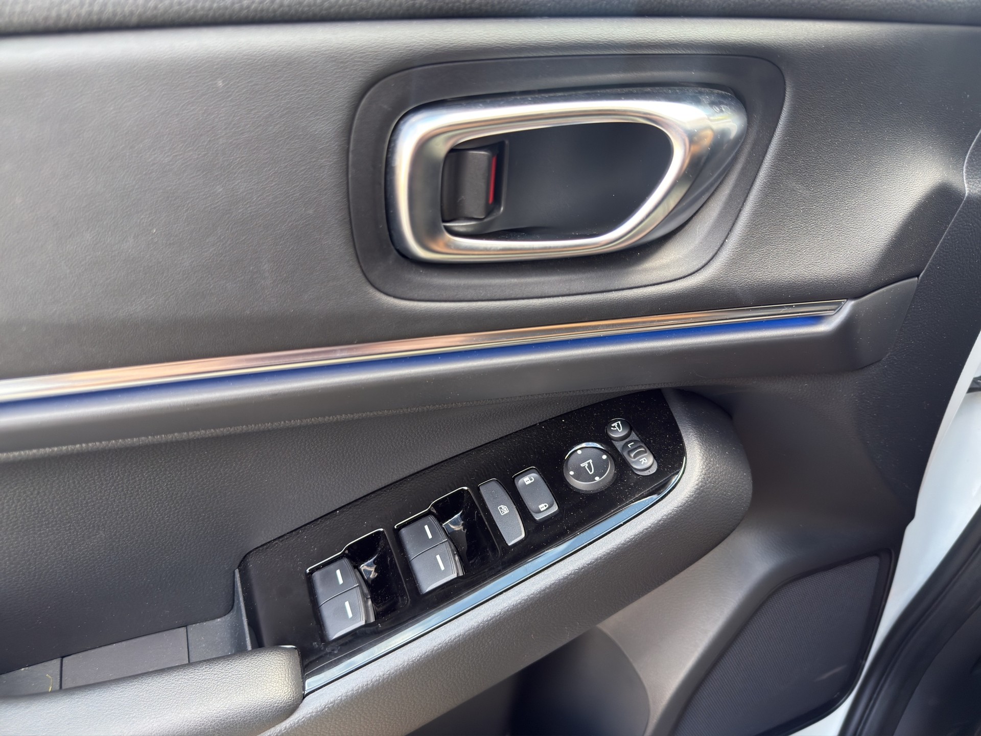 HONDA Ny1 Advance-image-29