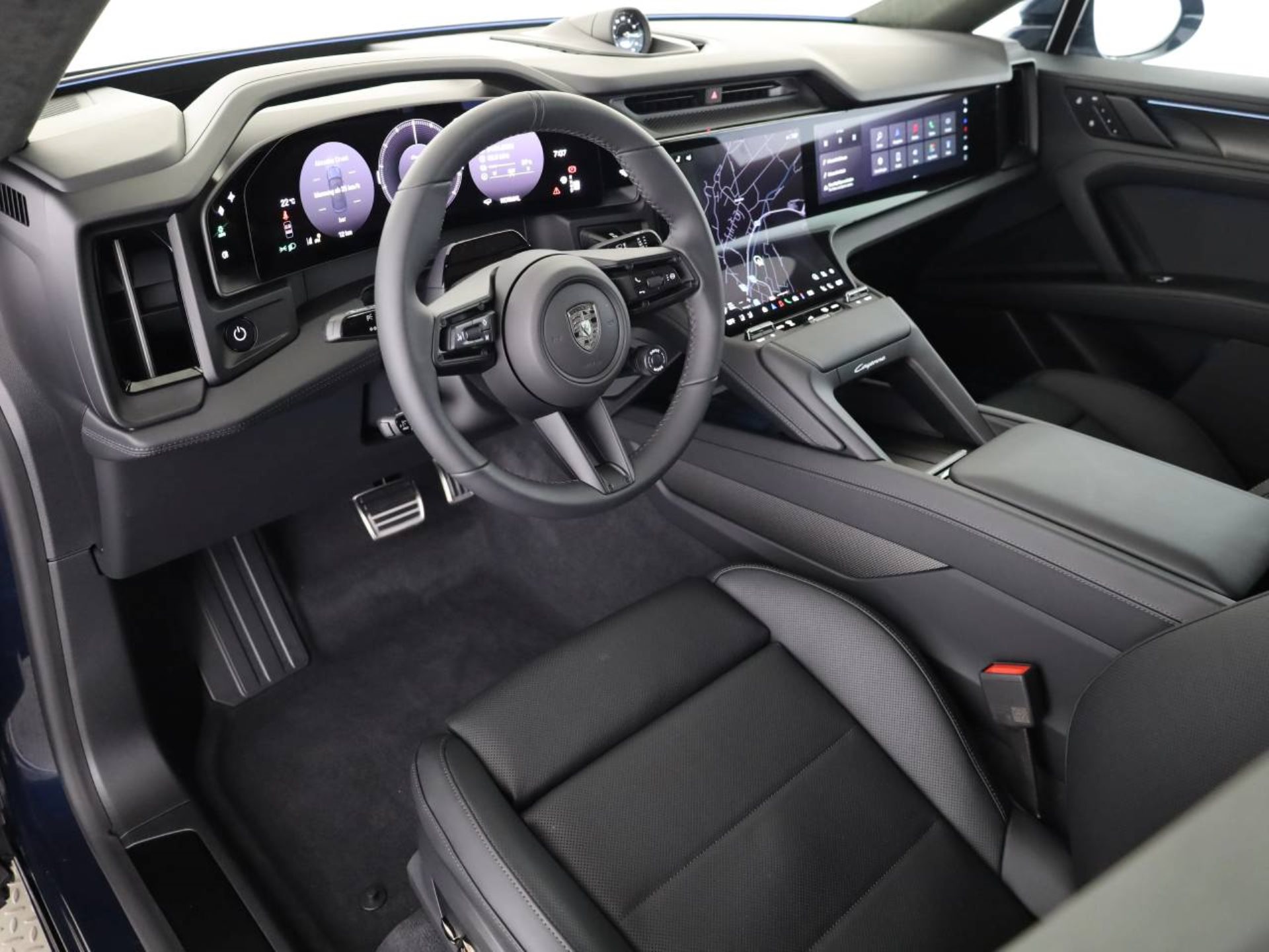 PORSCHE Cayenne Turbo Coupé Electric-image-3