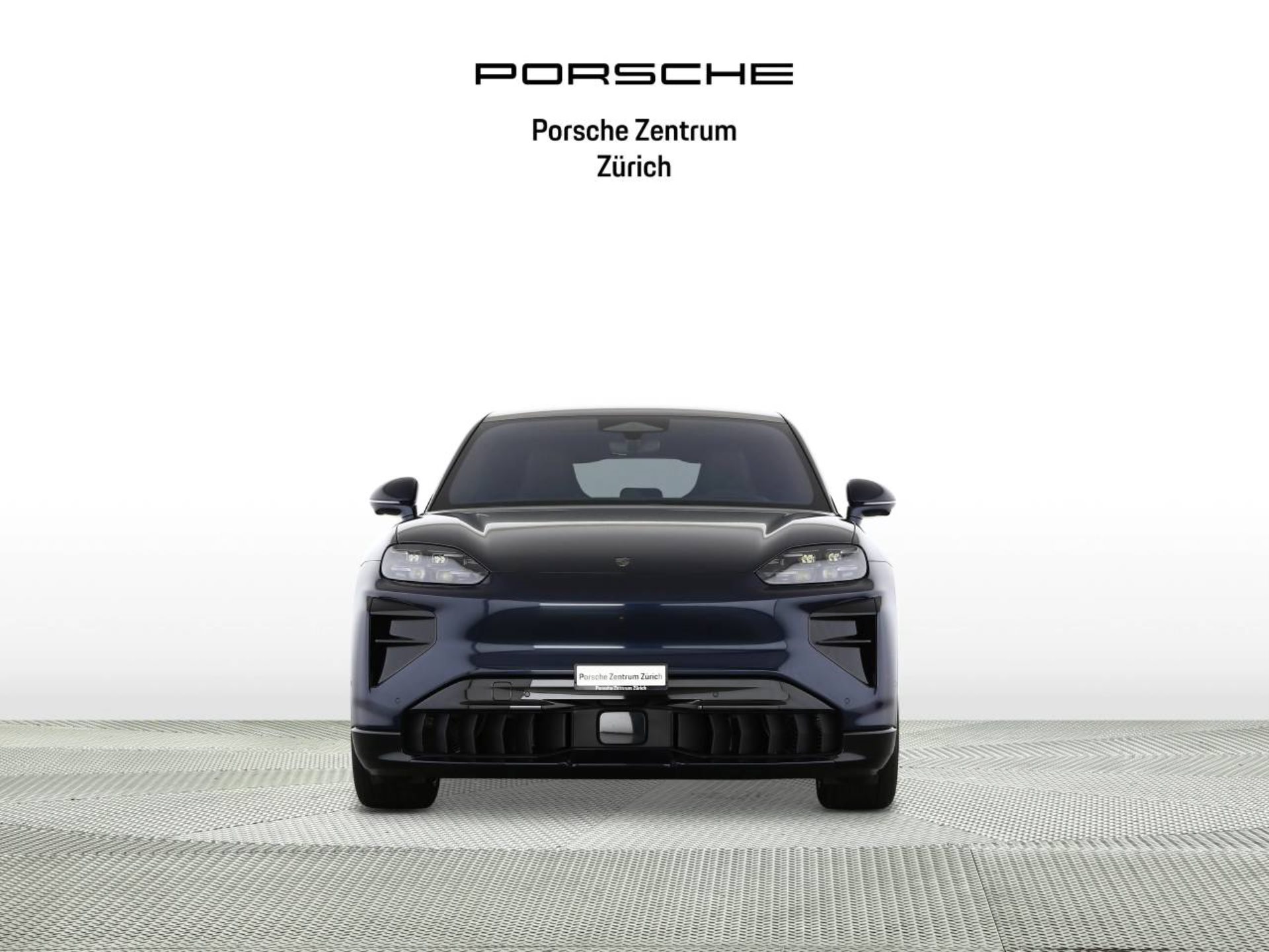 PORSCHE Cayenne Turbo Coupé Electric-image-5