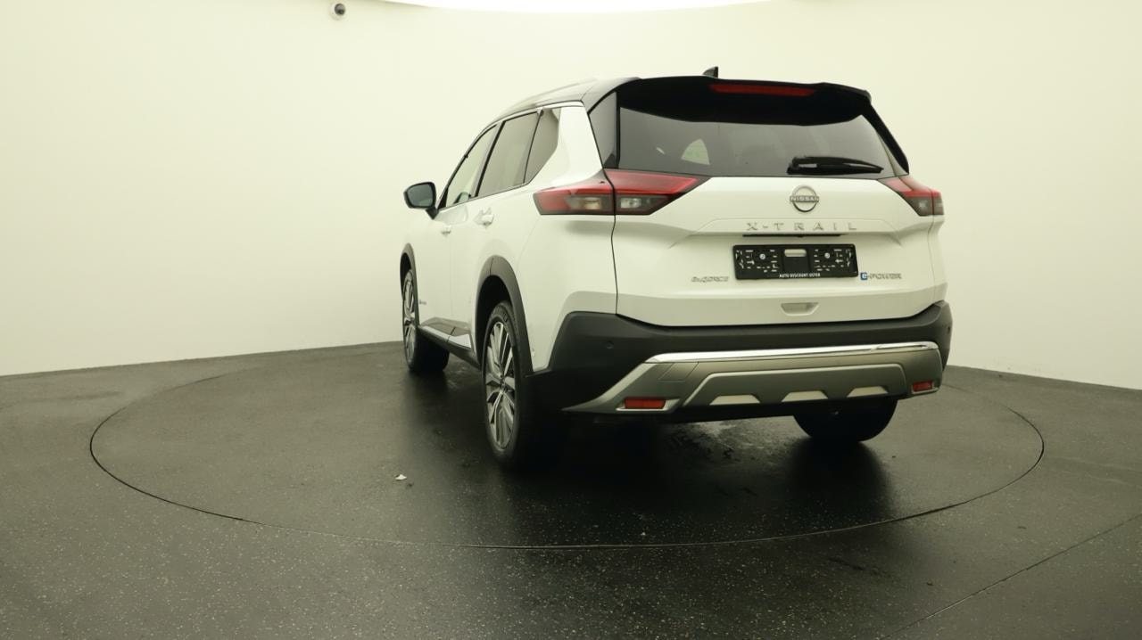 NISSAN X-Trail 1.5 VC-T e-Power 4WD 7 Sitze Tekna-image-3