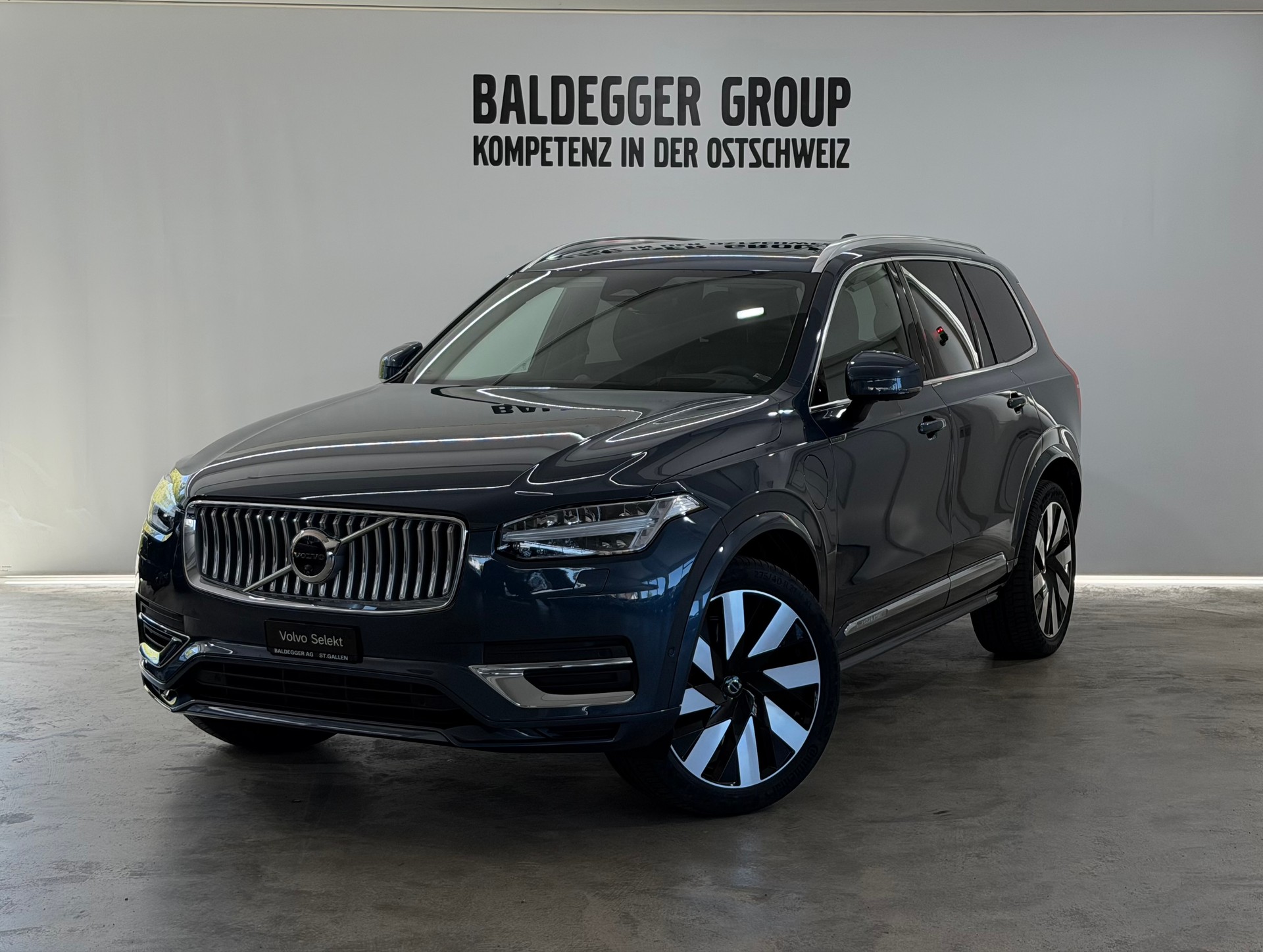 VOLVO XC90 2.0 T8 TE XCLUSIVE Bright-image-0