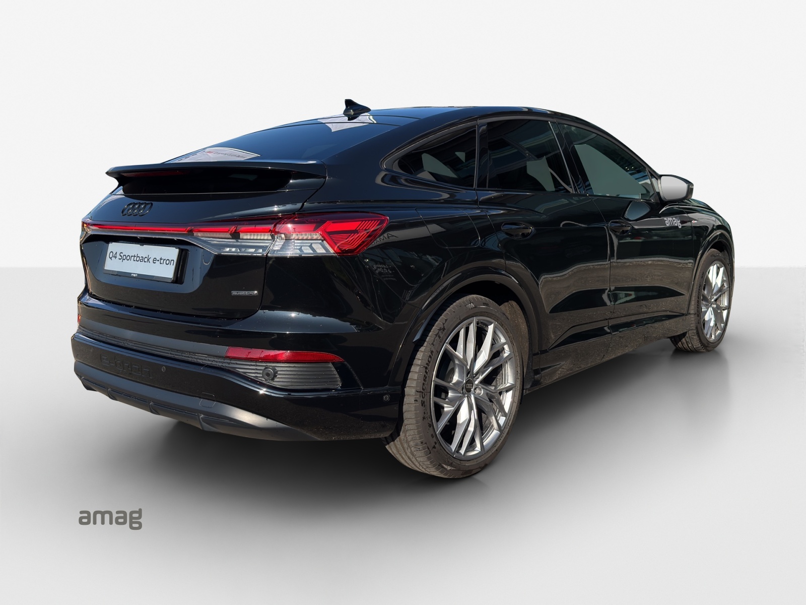 AUDI Q4 Sportback e-tron 50 quattro-image-6