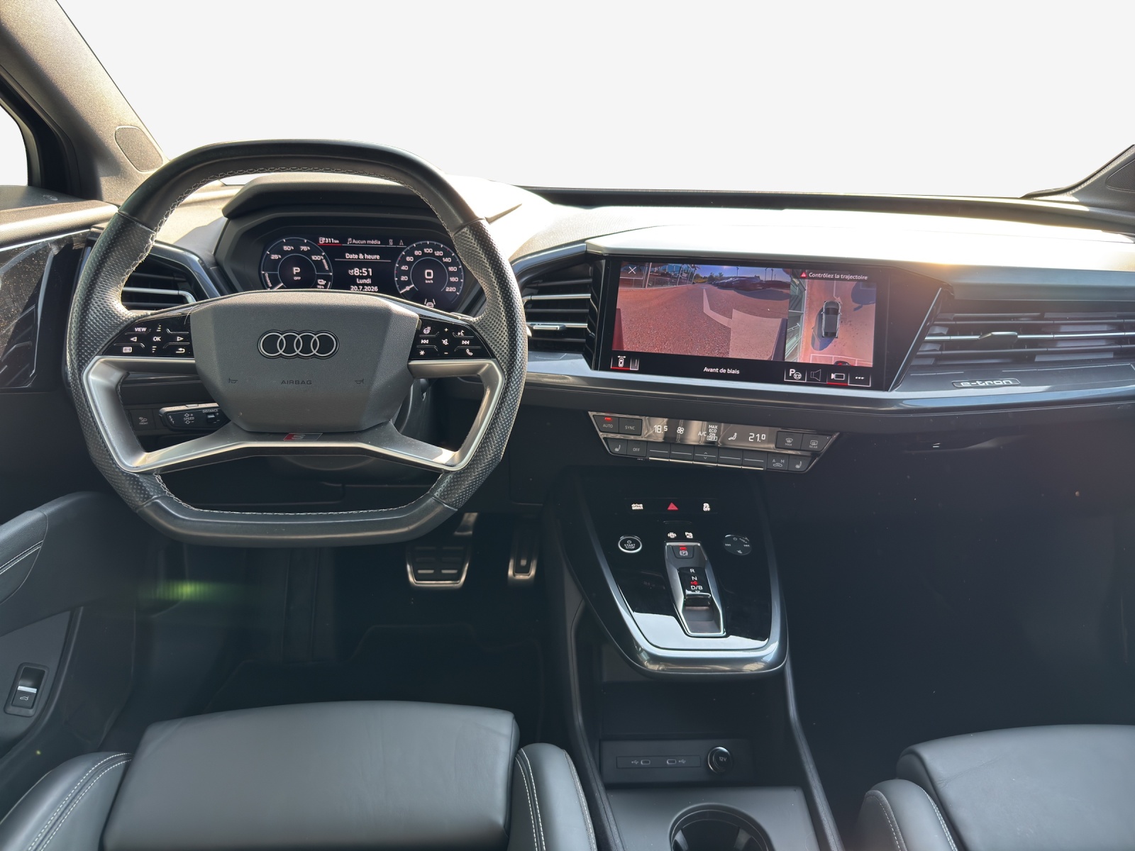 AUDI Q4 Sportback e-tron 50 quattro-image-10