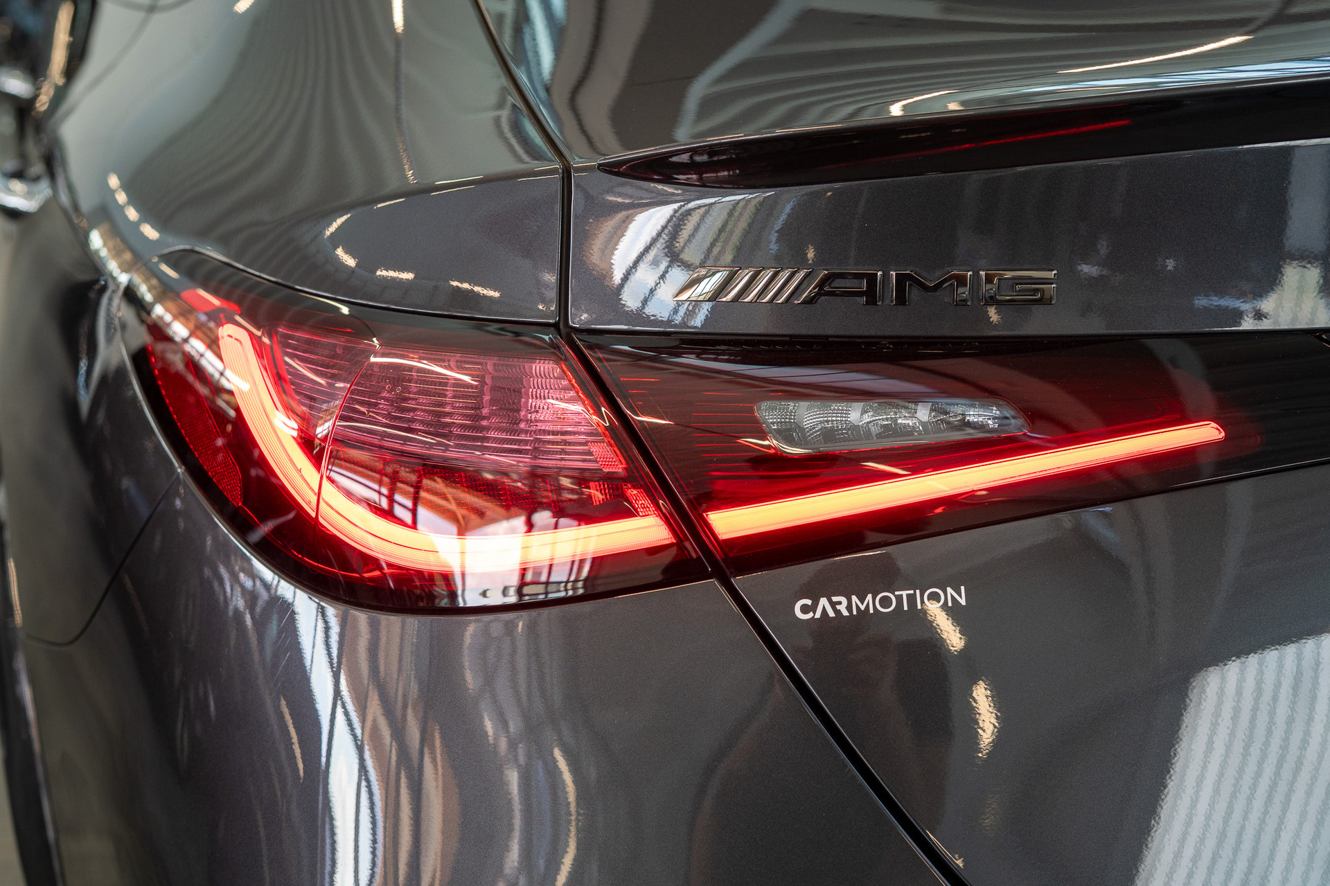 MERCEDES-BENZ GLC 43 AMG Executive Edition 4matic Coupé / Panorama-Schiebedach / Head-Up Display / Burmester-image-19
