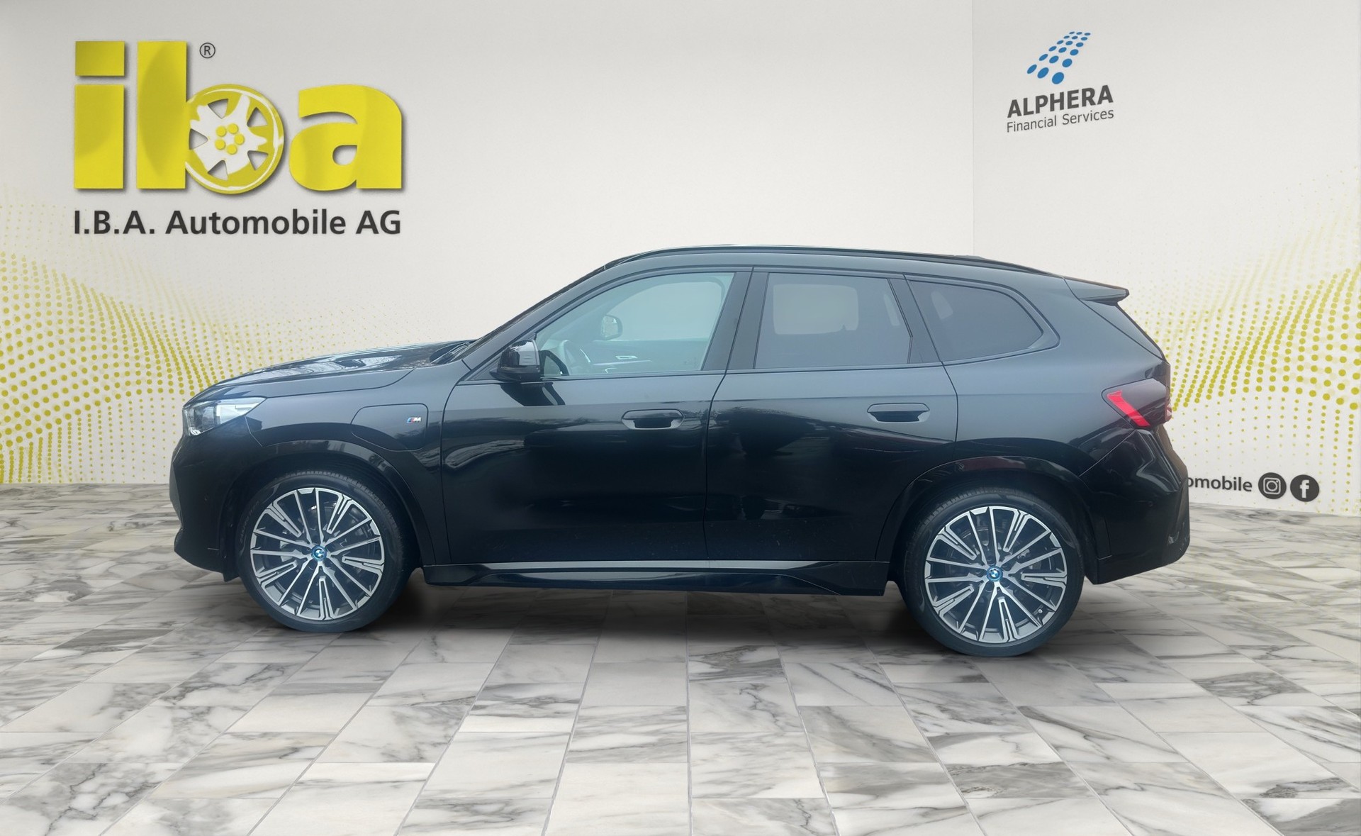 BMW X1 xDrive 30e M Sport 4x4-image-1