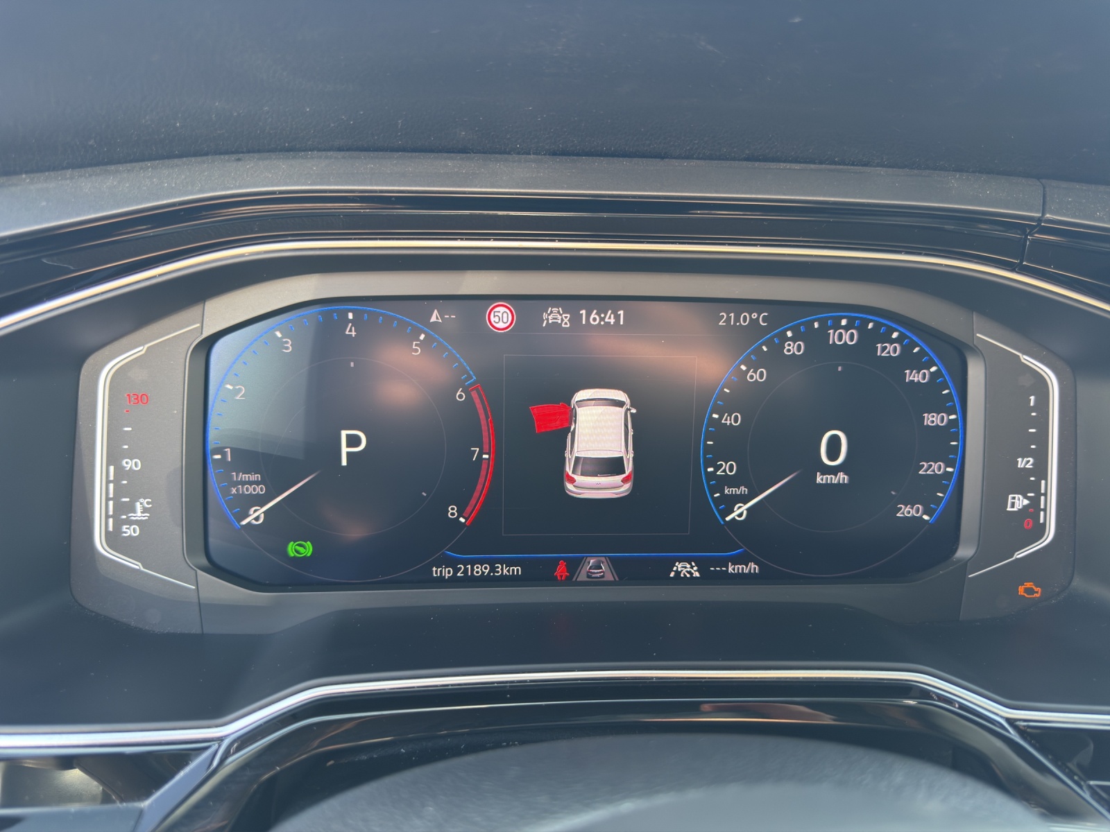 VW Polo 1.0 TSI R-Line DSG-image-10