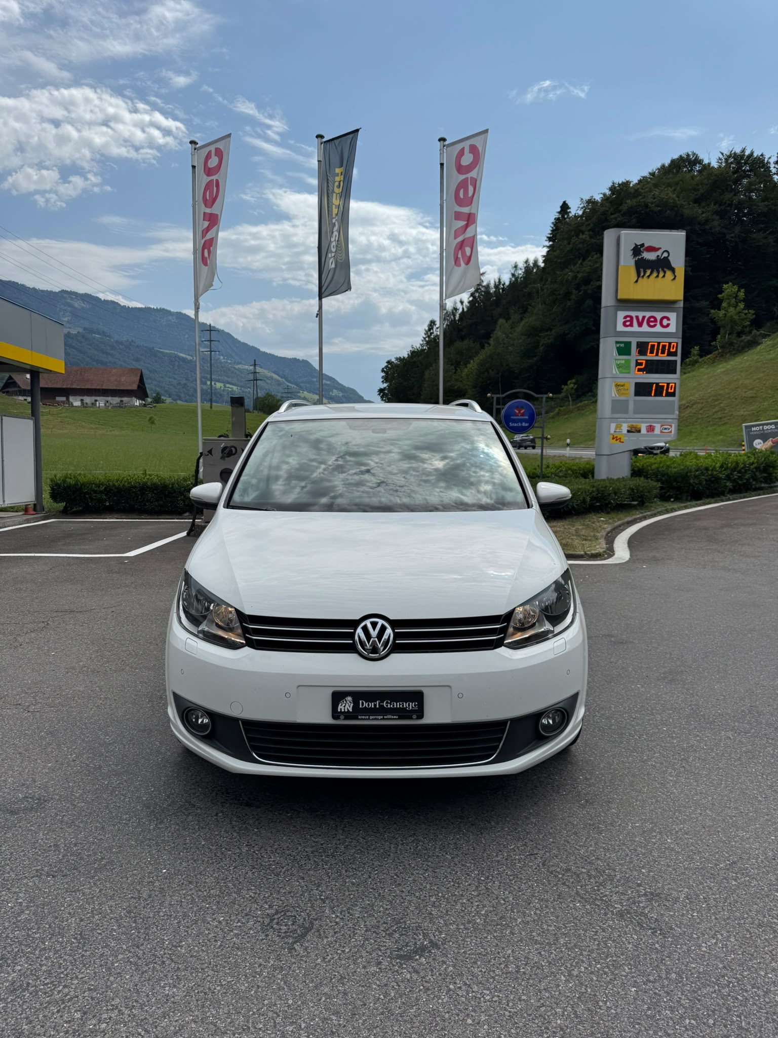 VW Touran 2.0 TDI Highline DSG-image-1
