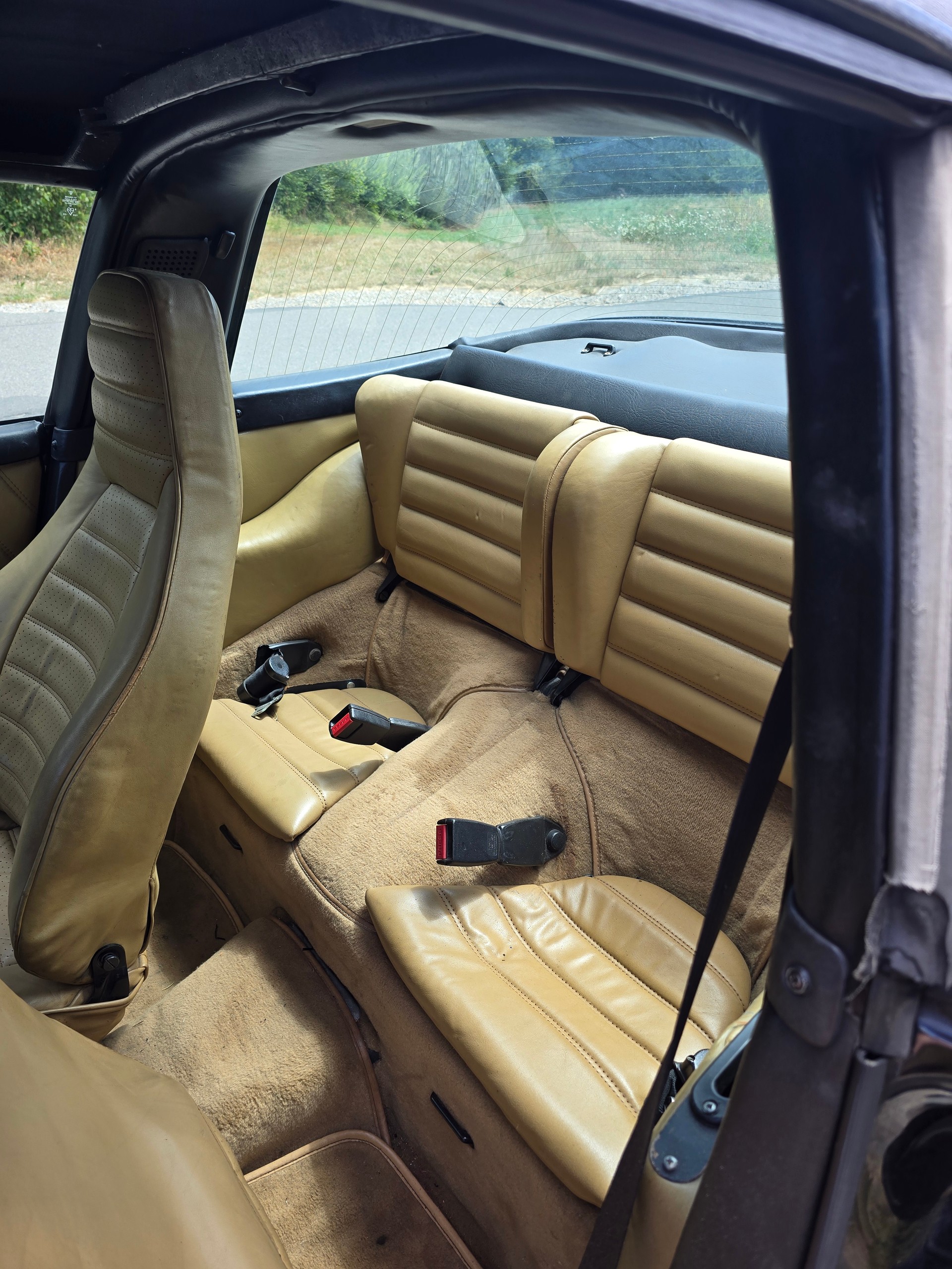 PORSCHE 911 SC Targa-image-9