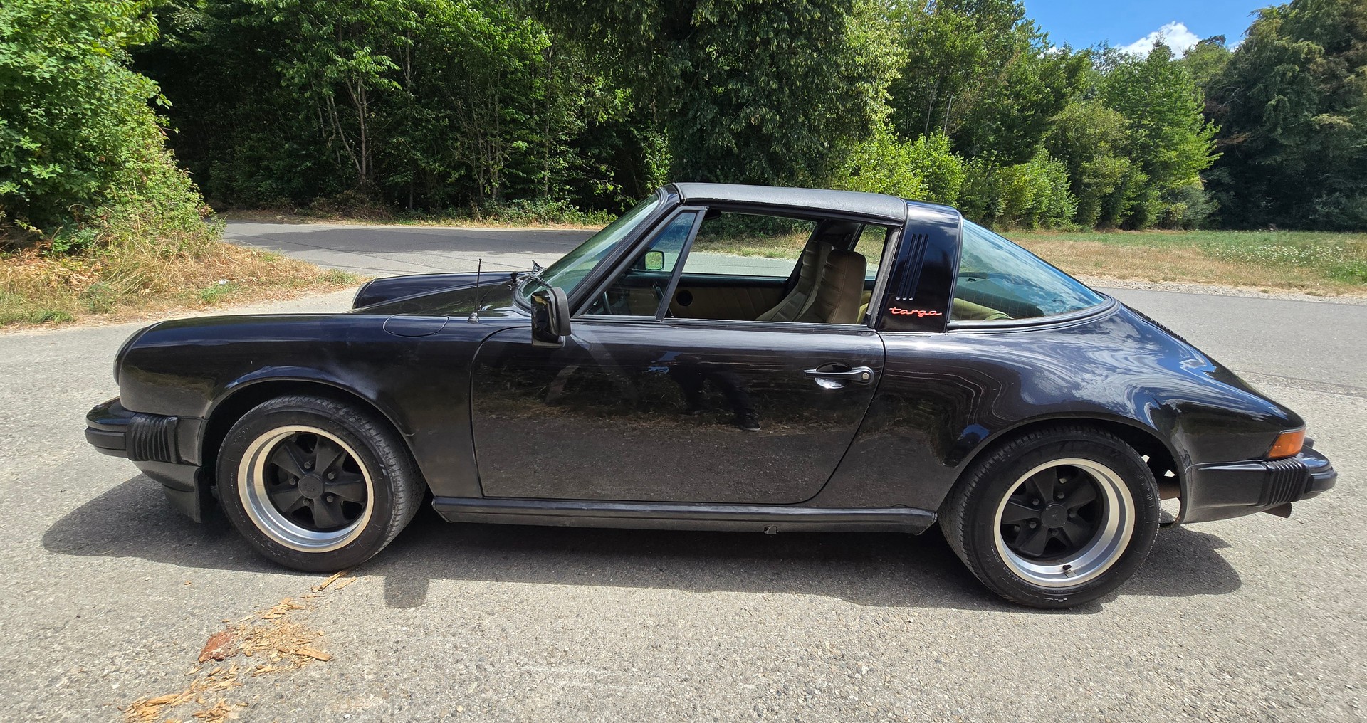 PORSCHE 911 SC Targa-image-11