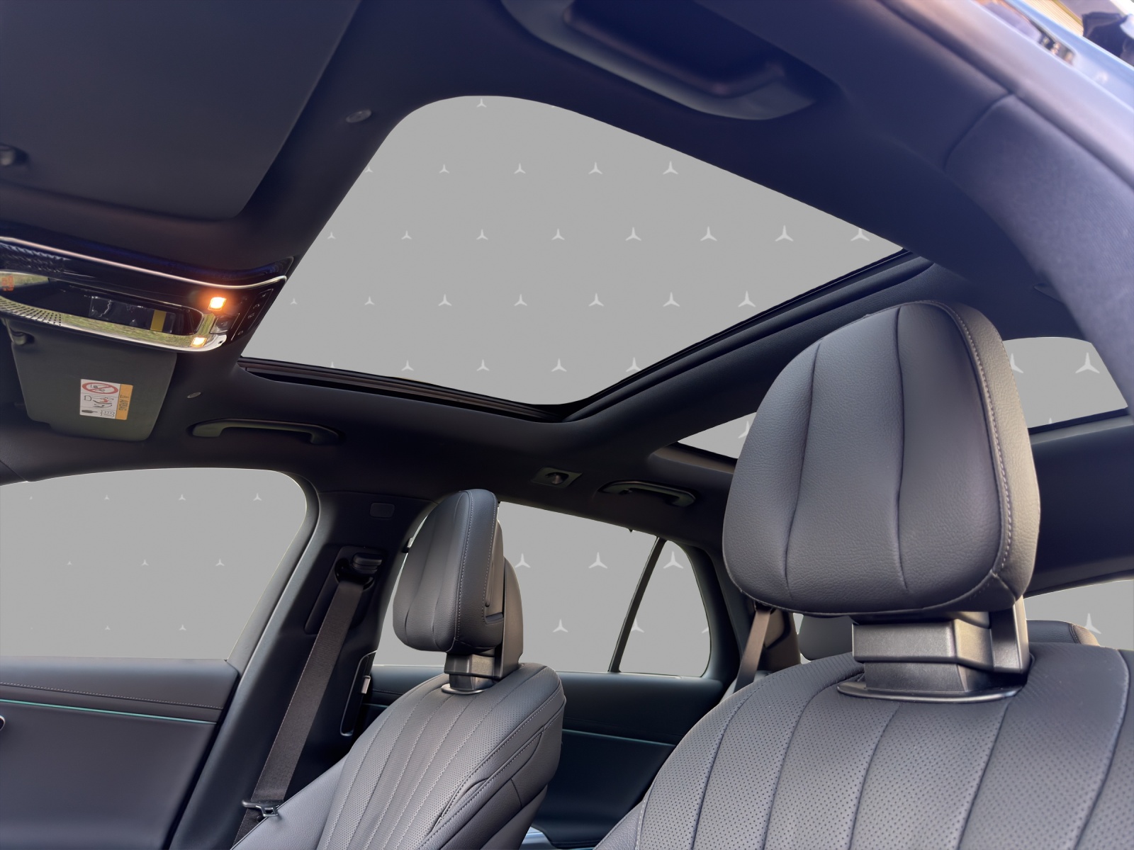 MERCEDES-BENZ E 220 d T 4Matic 9G-Tronic-image-8