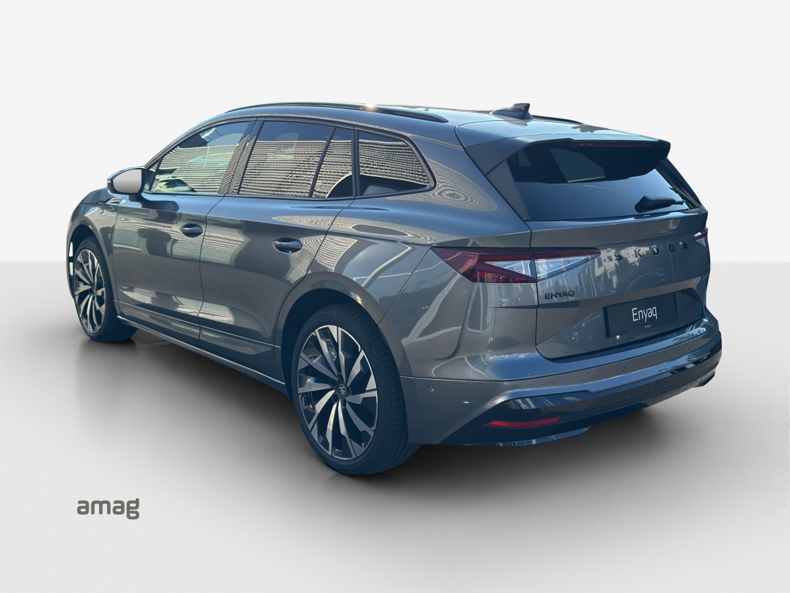 SKODA Enyaq 85x Sportline 4x4-image-2