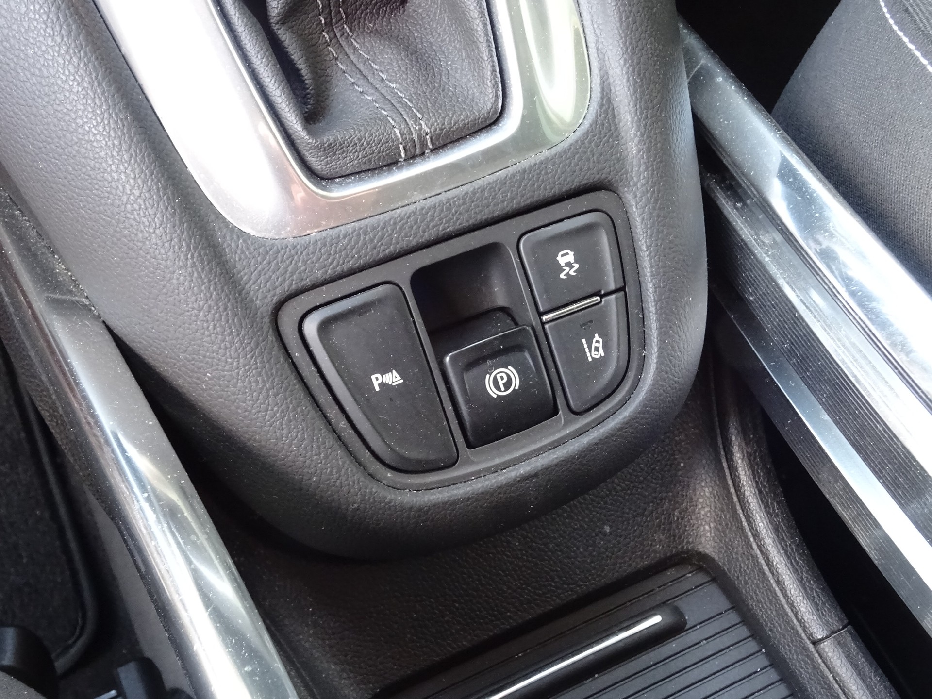 OPEL Zafira 1.6i Turbo Excellence Automatic-image-8
