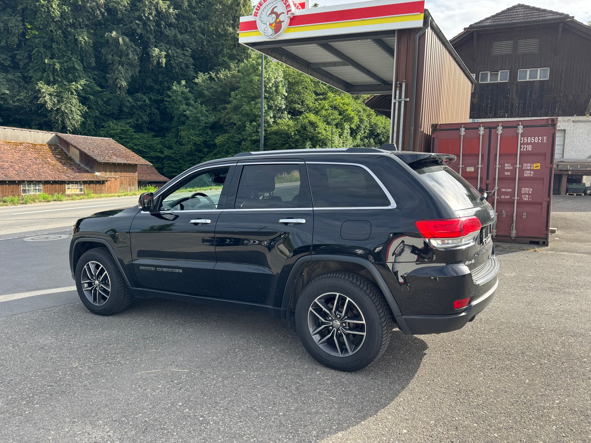JEEP Grand Cherokee 3.0 CRD Summit Automatic-image-2