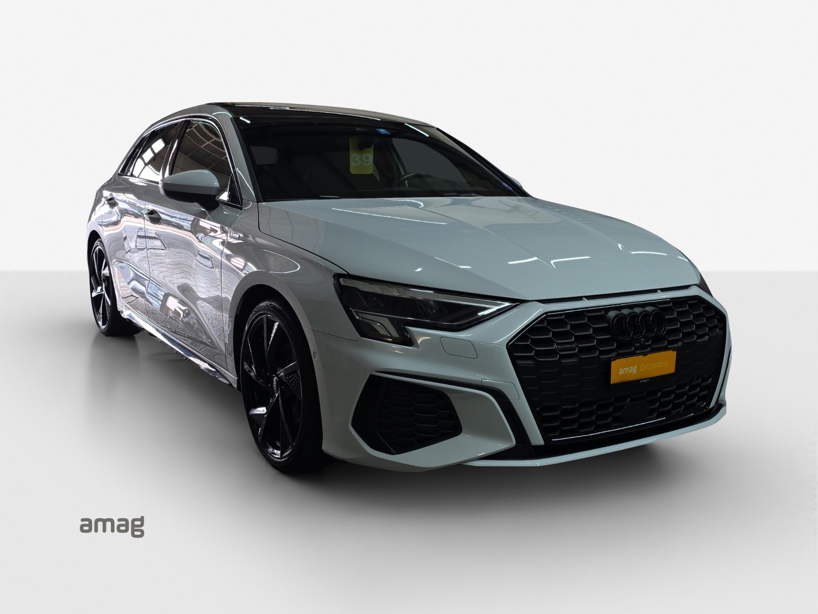 AUDI A3 Sportback 40 TFSI S line quattro S-tronic-image-5