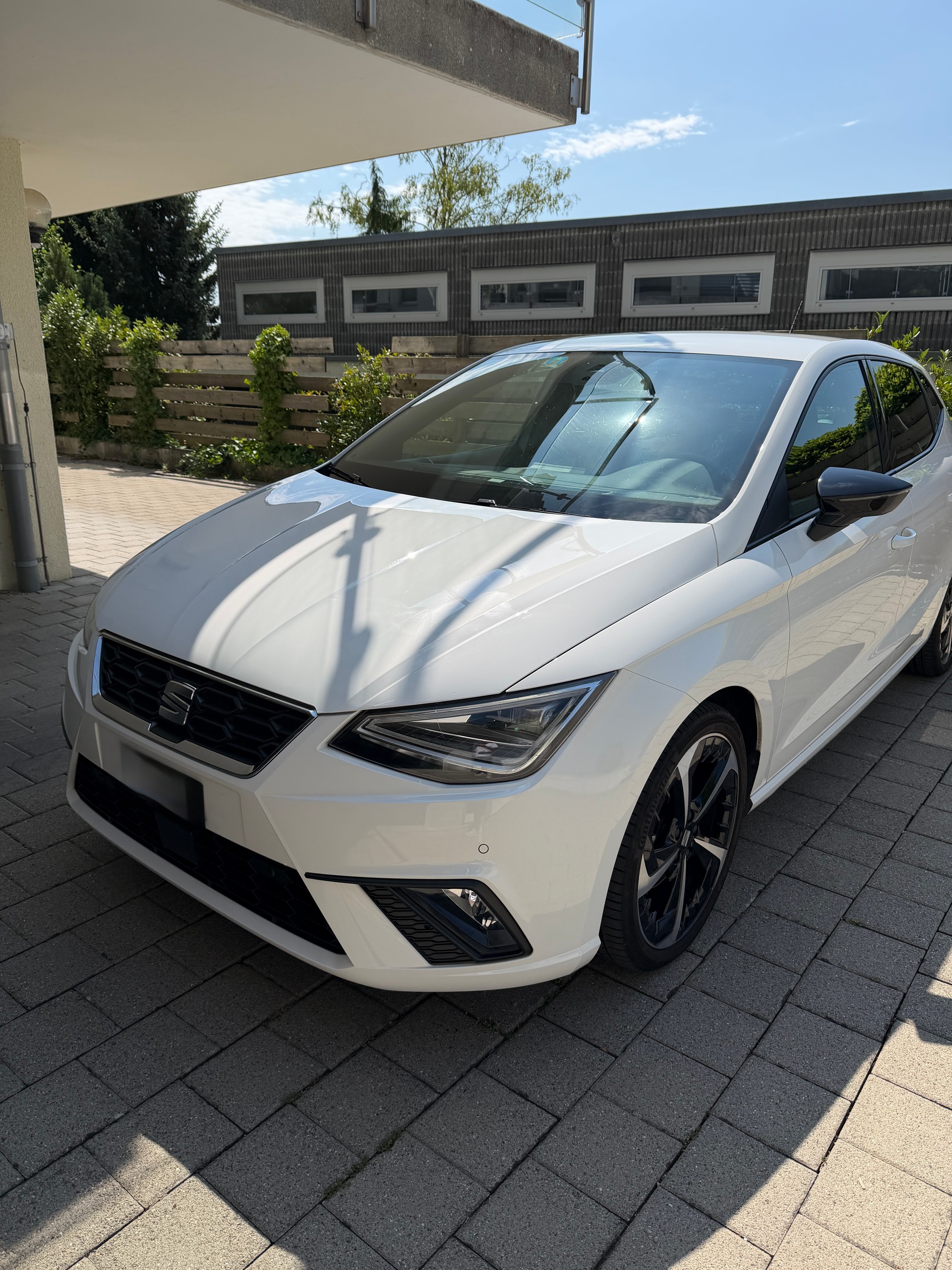 SEAT 1.0 TSI 110 Move FR-image-1