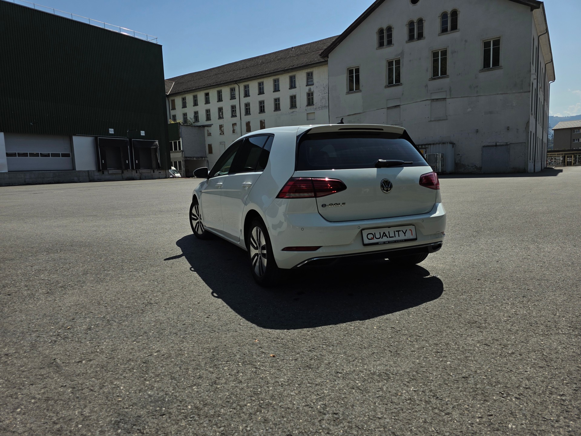 VW e-Golf-image-17