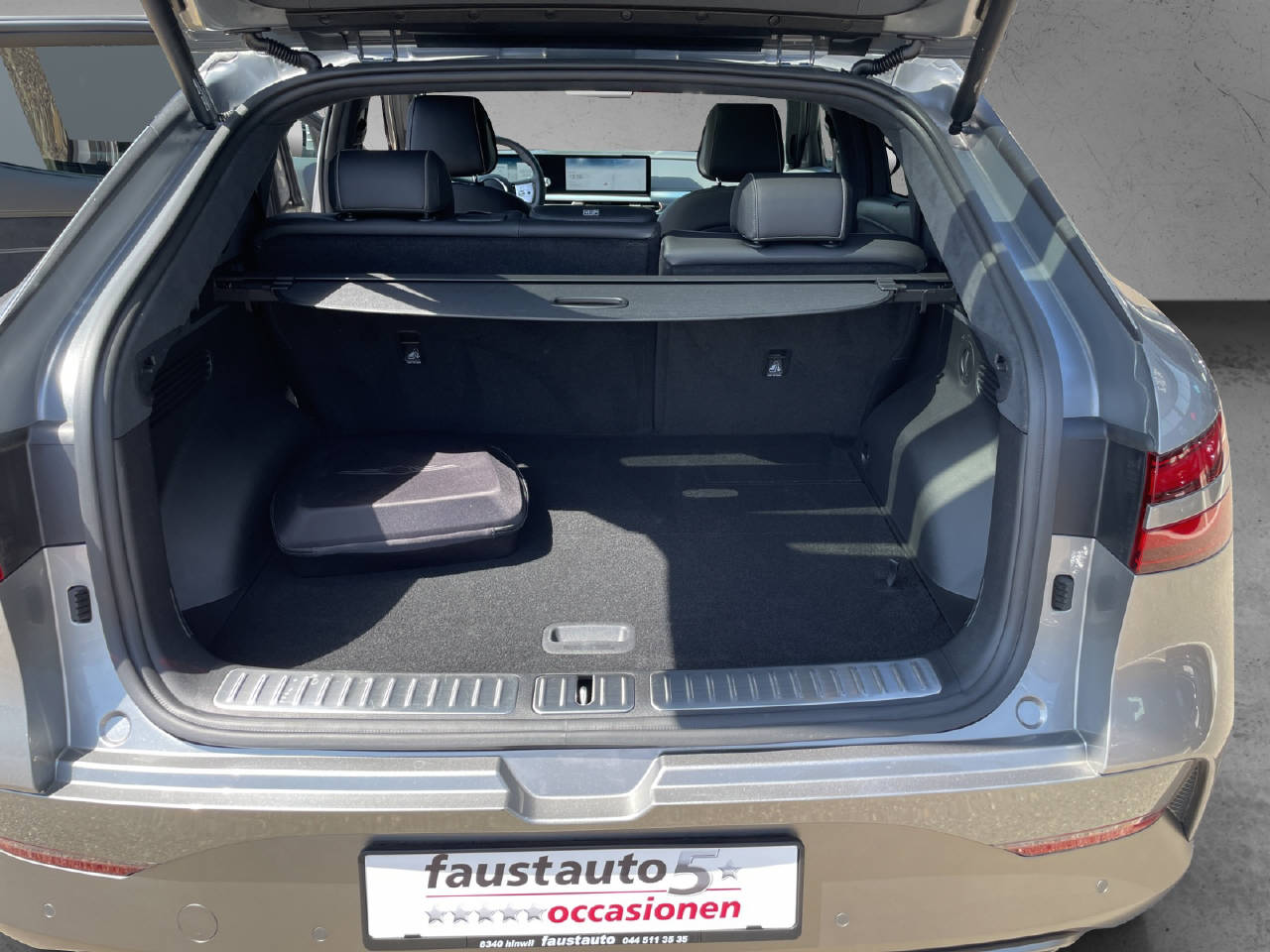 GENESIS GV60 Dual Motor Sport AWD-image-15