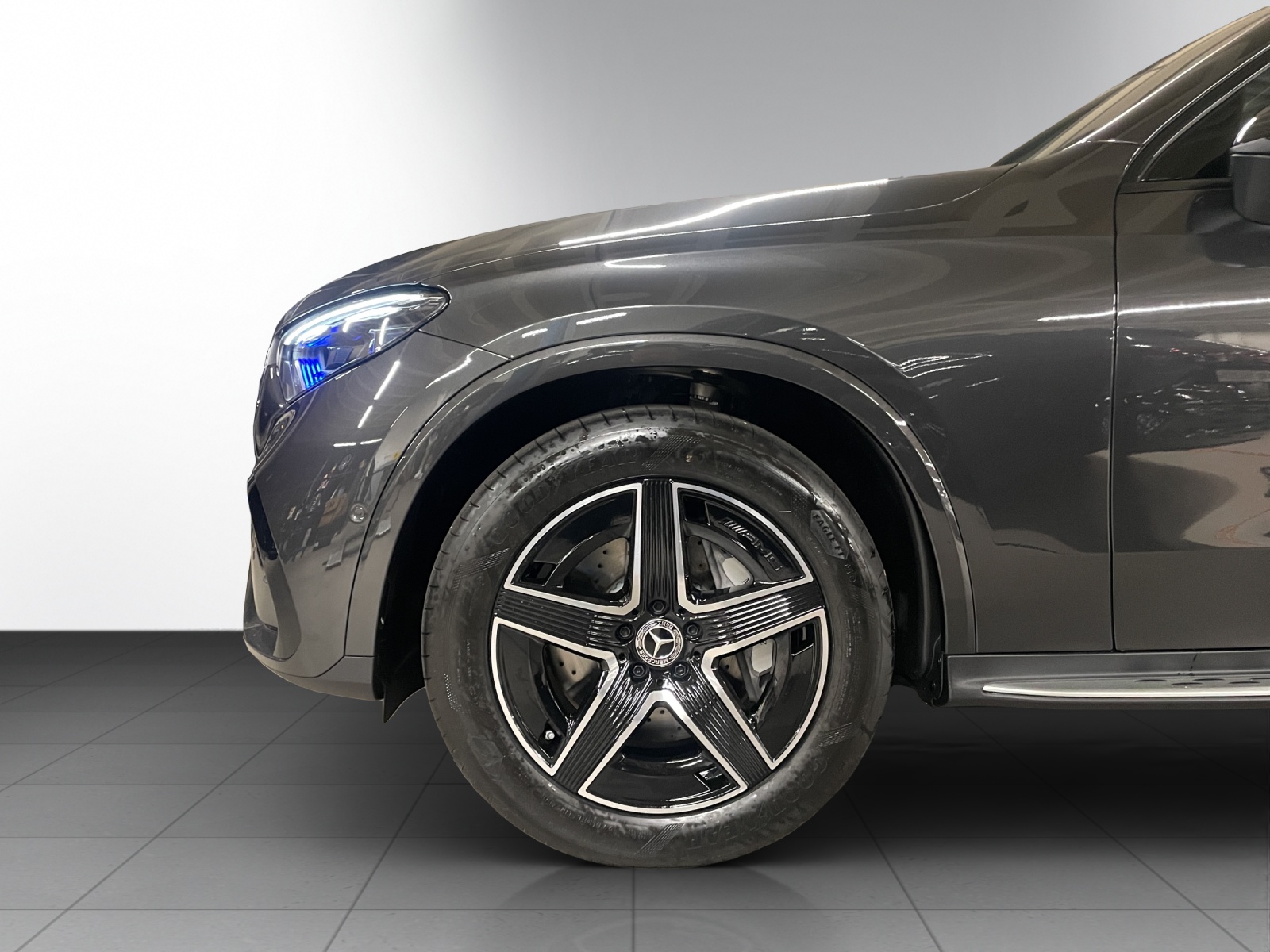 MERCEDES-BENZ GLC 200 4Matic 9G-Tronic-image-5
