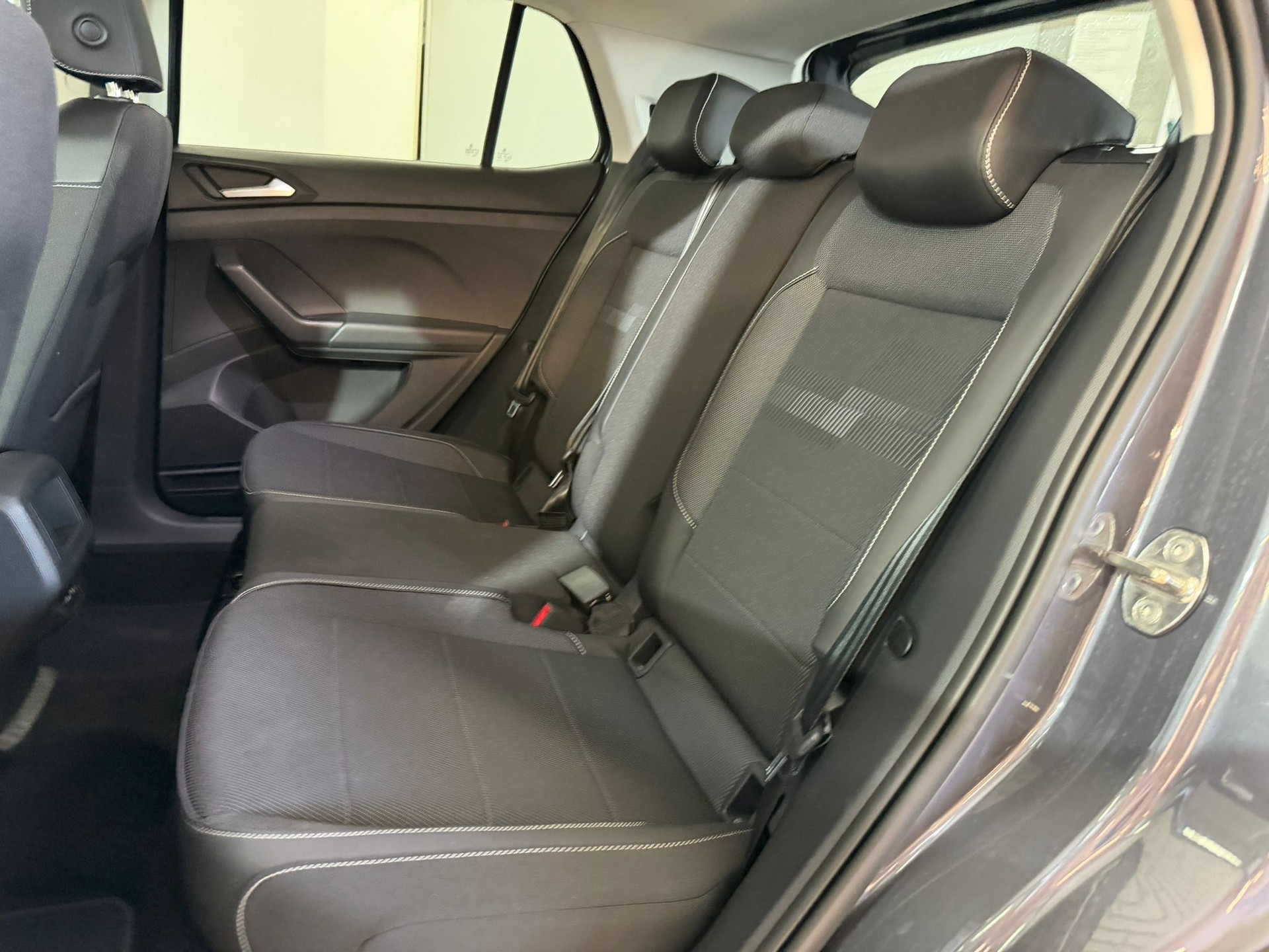 VW T-Cross 1.0 TSI Style DSG-image-7