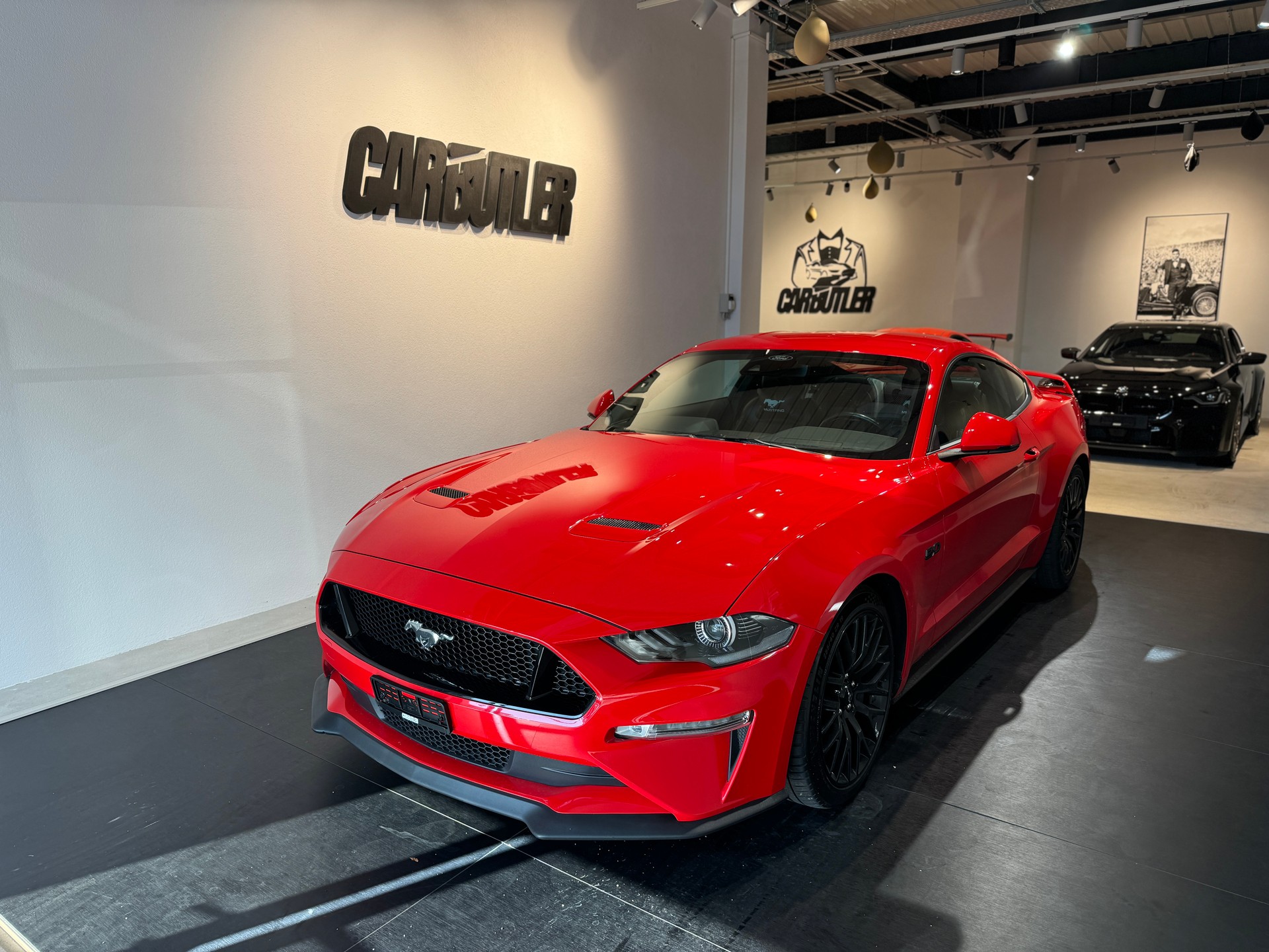 FORD Mustang Fastback 5.0 V8 GT Automat RACE RED 🚀 399.- pro Monat!-image-1