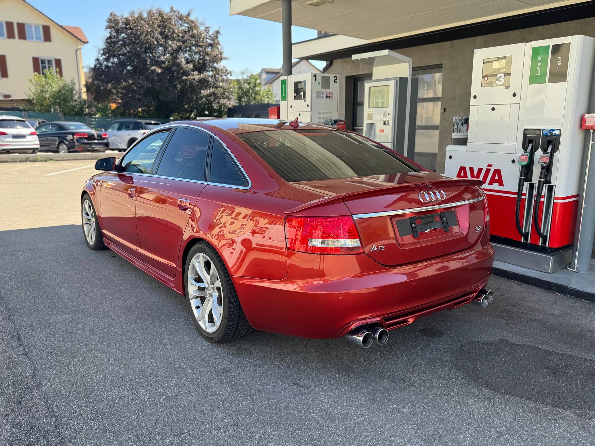 AUDI A6 Limousine 3.2 V6 FSI quattro-image-2