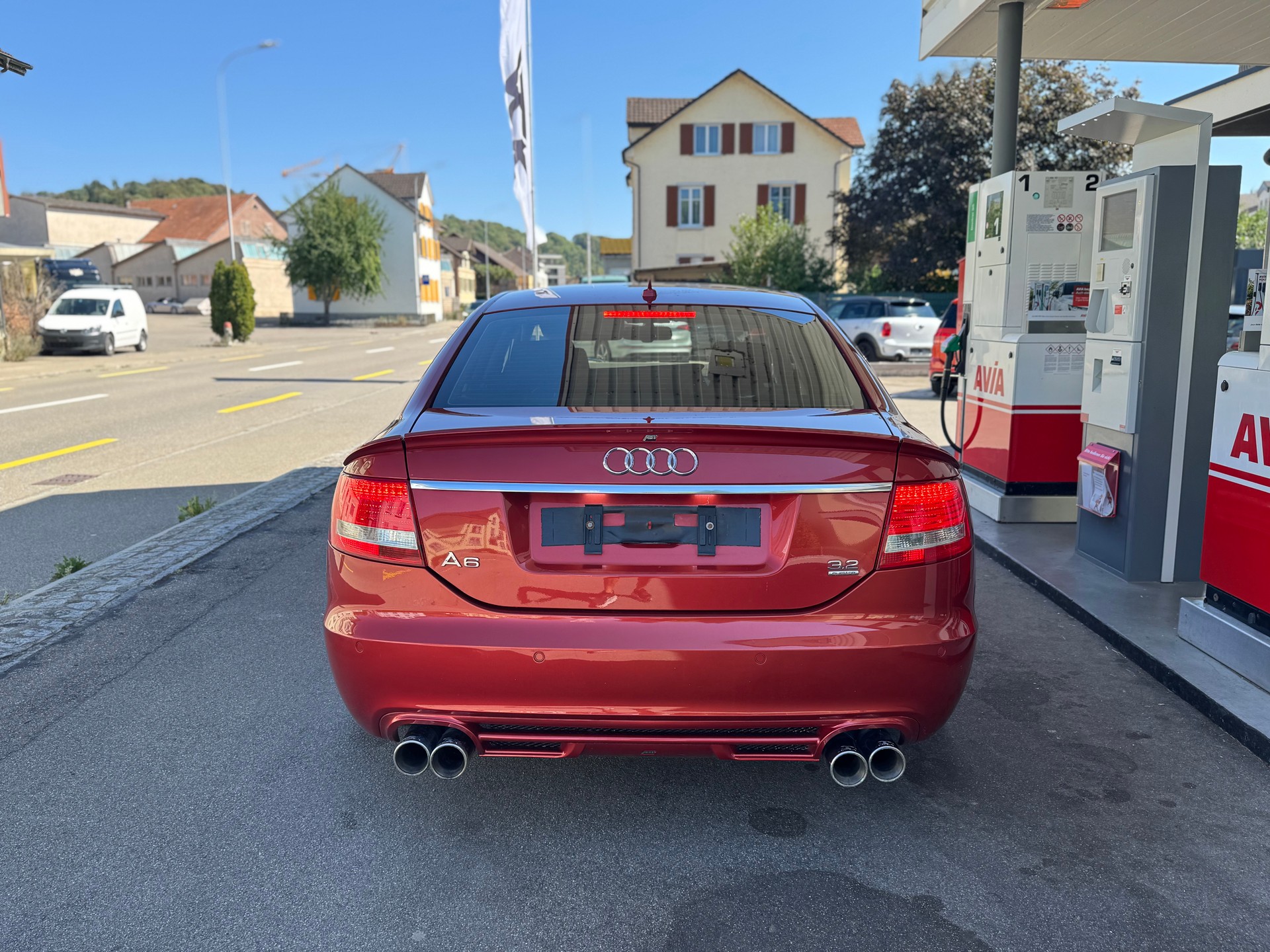 AUDI A6 Limousine 3.2 V6 FSI quattro-image-3