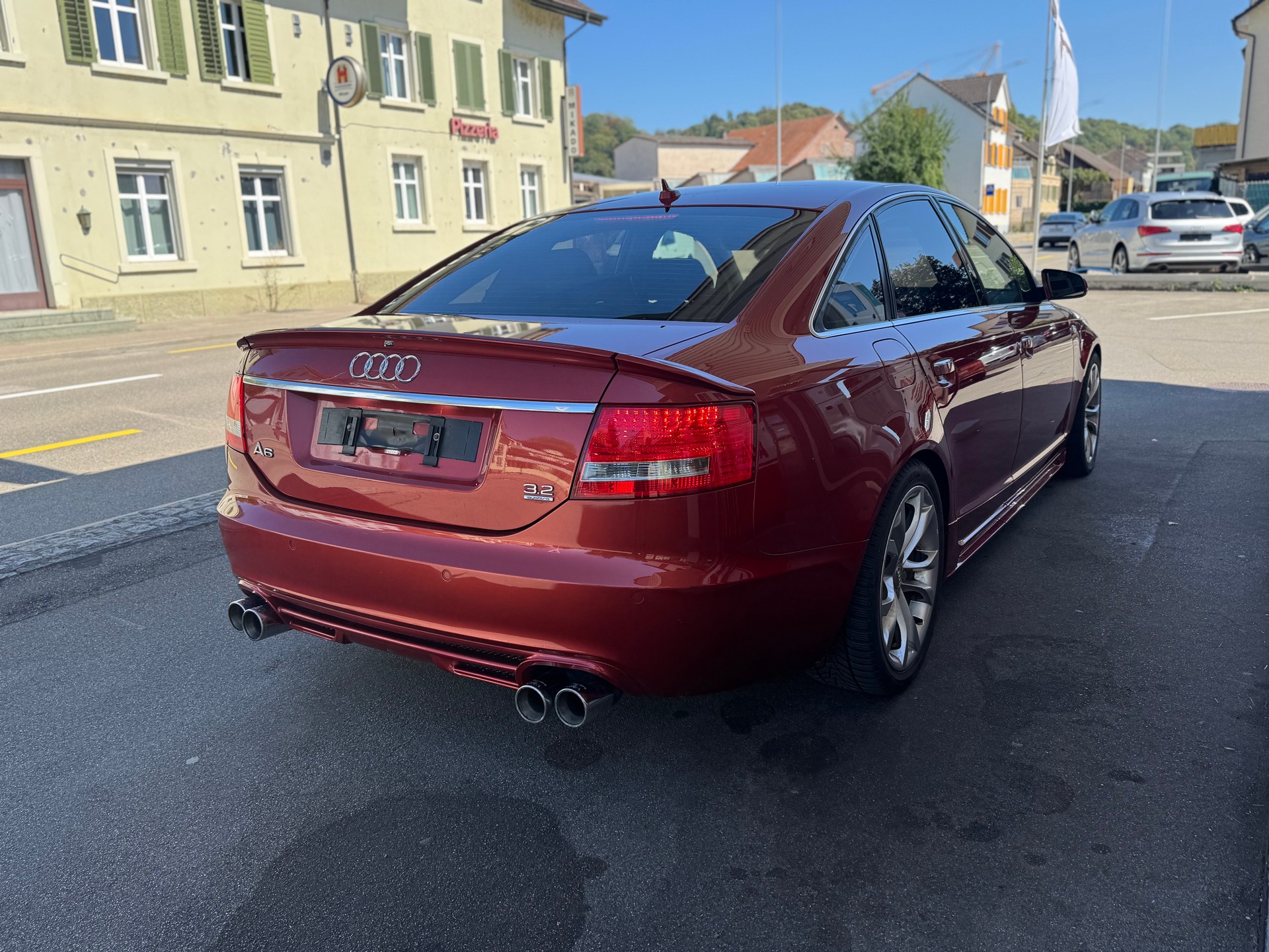 AUDI A6 Limousine 3.2 V6 FSI quattro-image-4