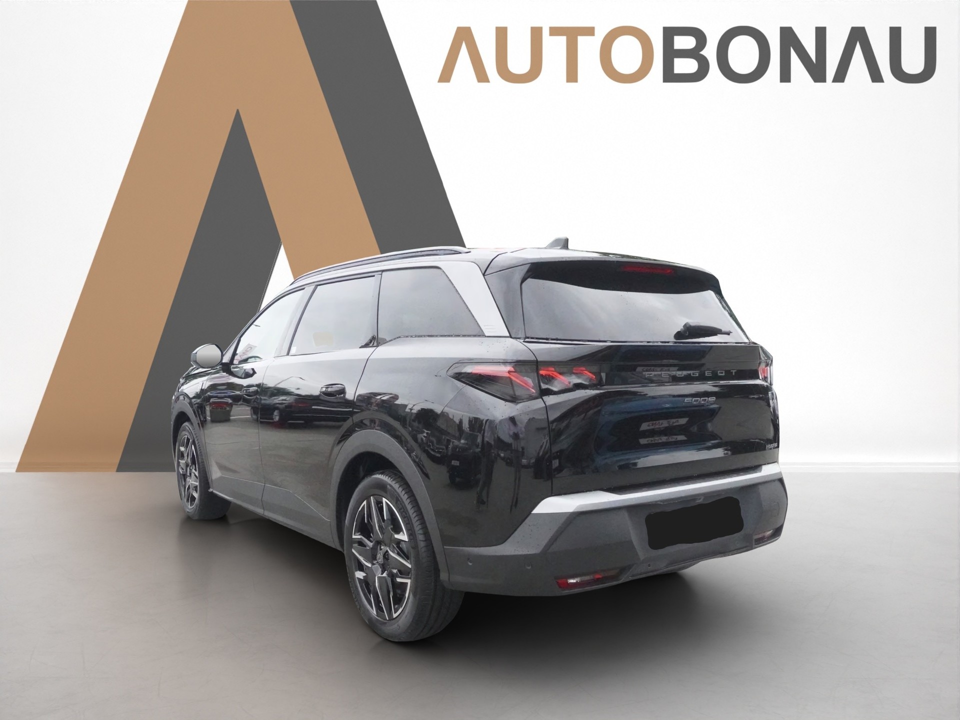 PEUGEOT 5008 1.2 Hybrid e-DCS6 GT Exclusive 7 Plätzer Anhängerkupplung-image-29