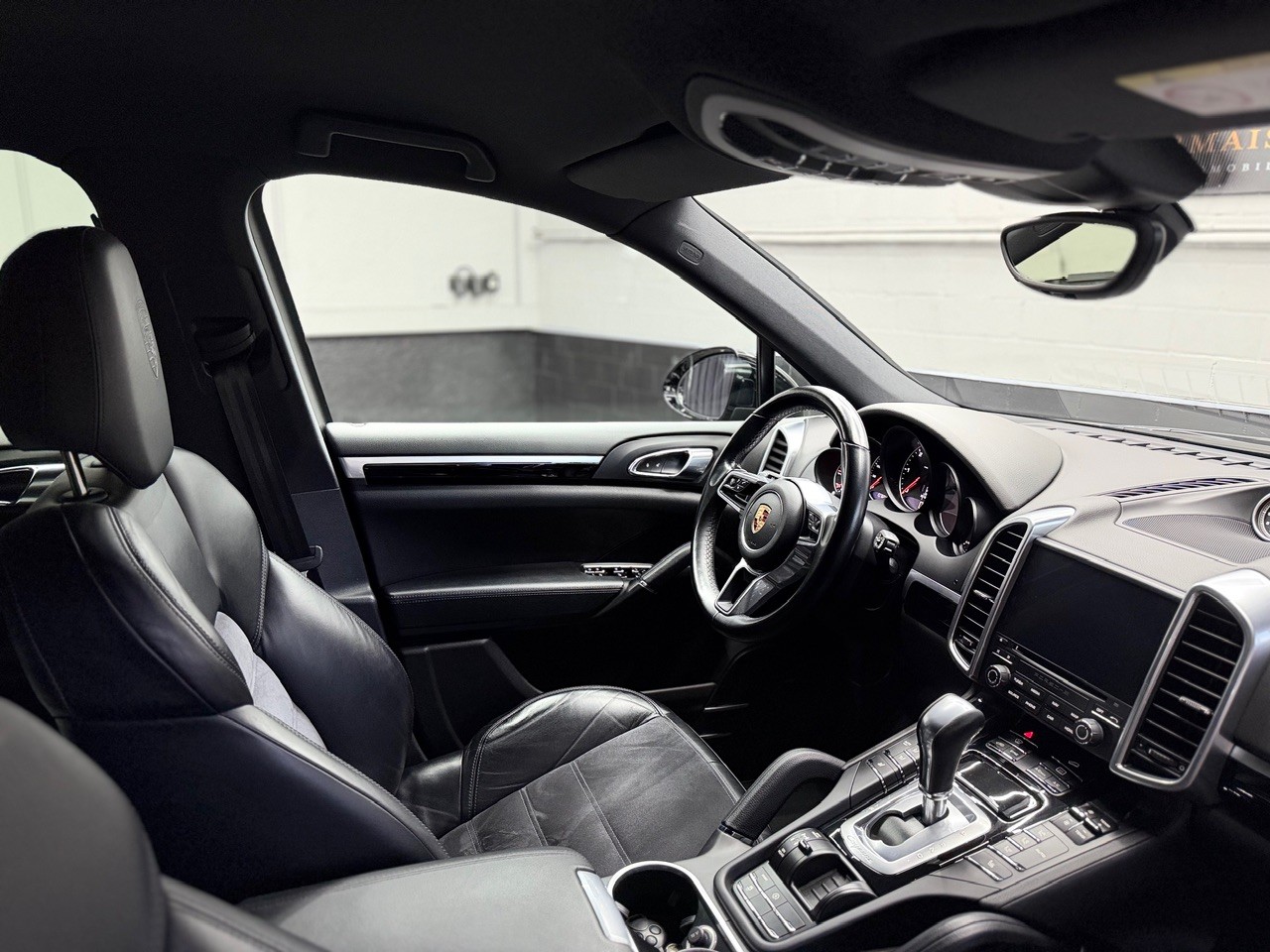 PORSCHE Cayenne Diesel Platinum Edition-image-20