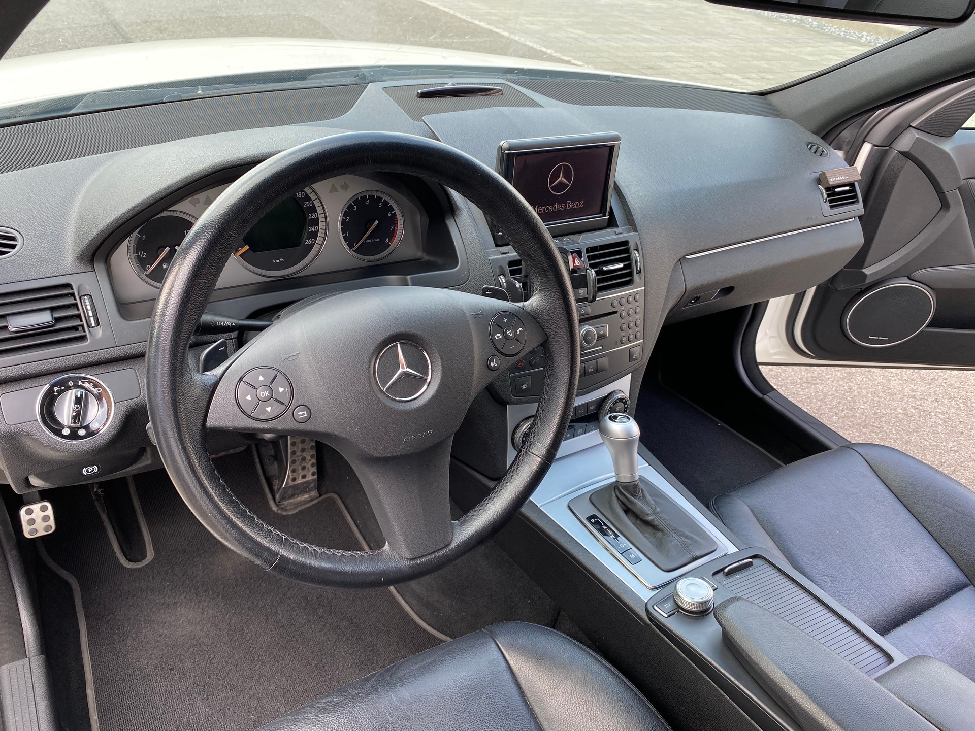 MERCEDES-BENZ C 350 V6 Avantgarde-image-3