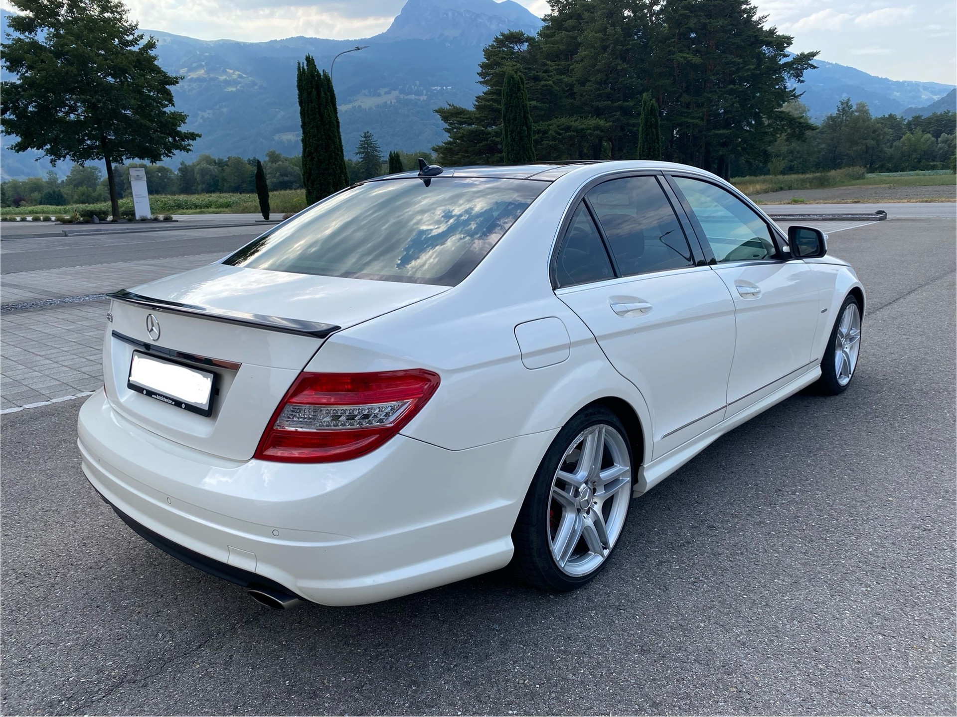 MERCEDES-BENZ C 350 V6 Avantgarde-image-2
