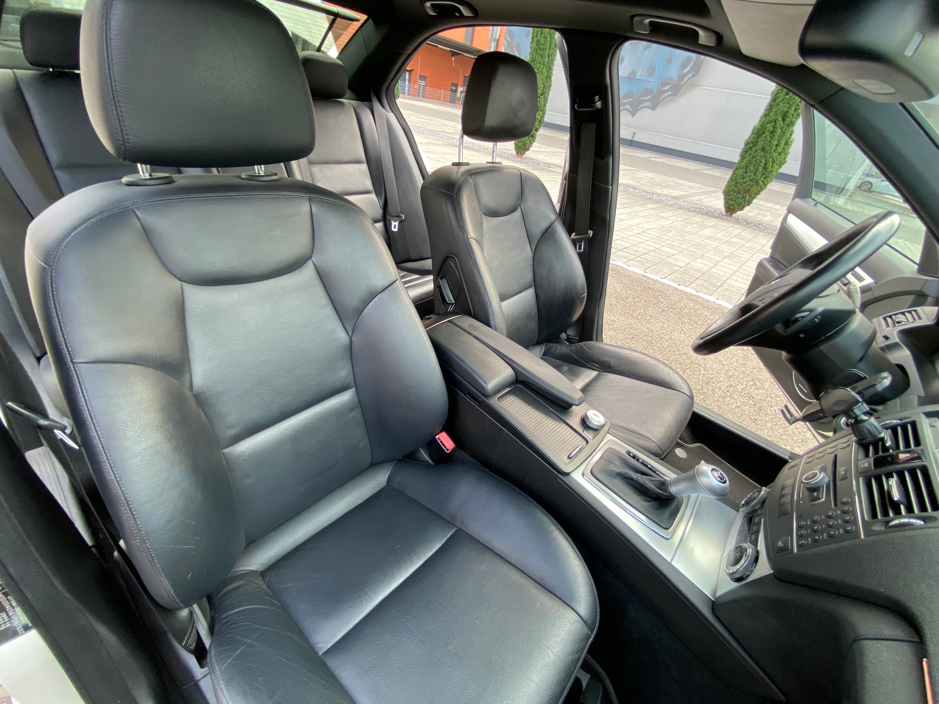 MERCEDES-BENZ C 350 V6 Avantgarde-image-4