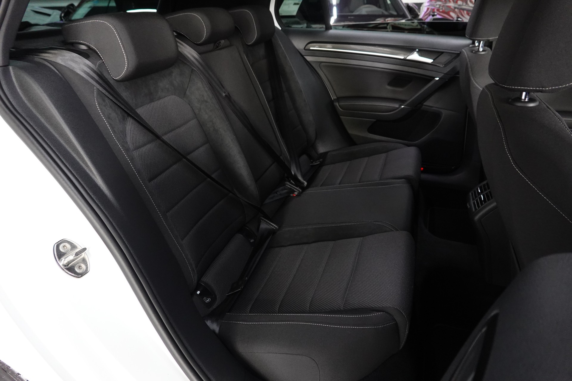 VW GOLF 2.0 TSI R 4MOTION DSG CH-FZ APR RACE ON-image-39