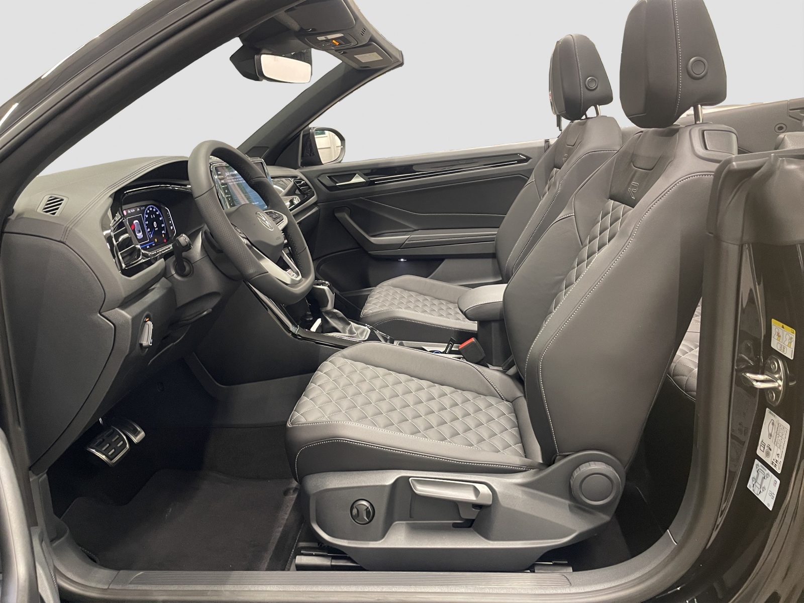 VW T-Roc Cabriolet 1.5 TSI EVO R-Line DSG-image-8