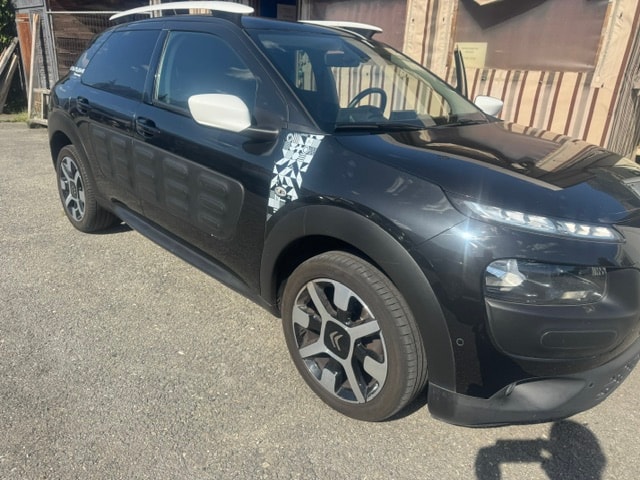 CITROEN C4 Cactus 1.2 e-THP Rip Curl-image-4