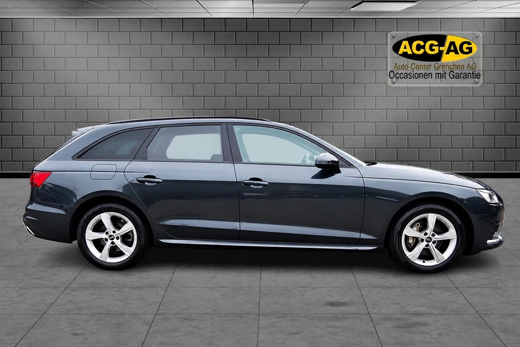AUDI A4 Avant 40 TDI advanced quattro S-tronic ** S-Line ** 204 PS ** Alcantara-Leder ** Gr-Navi ** RF-Kamera ** Anh-Kupplung **-showroom-element-3