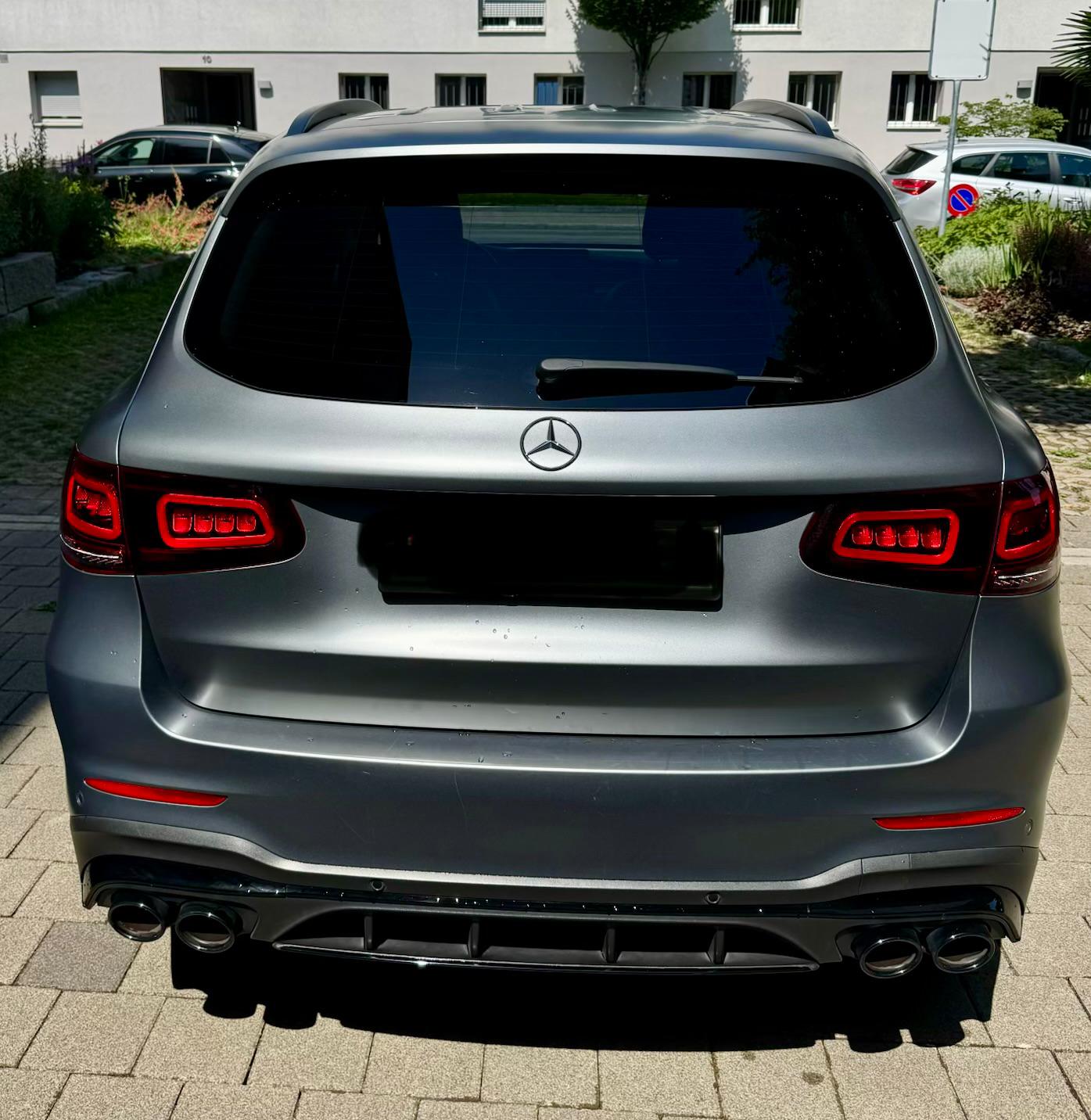 MERCEDES-BENZ GLC 43 AMG 4m-image-5