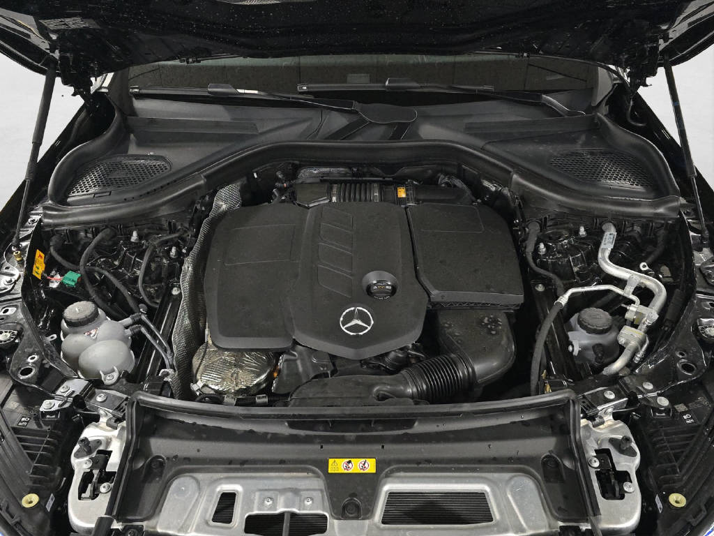 MERCEDES-BENZ GLC 300 de AMG Line 4Matic EQ Star-image-9
